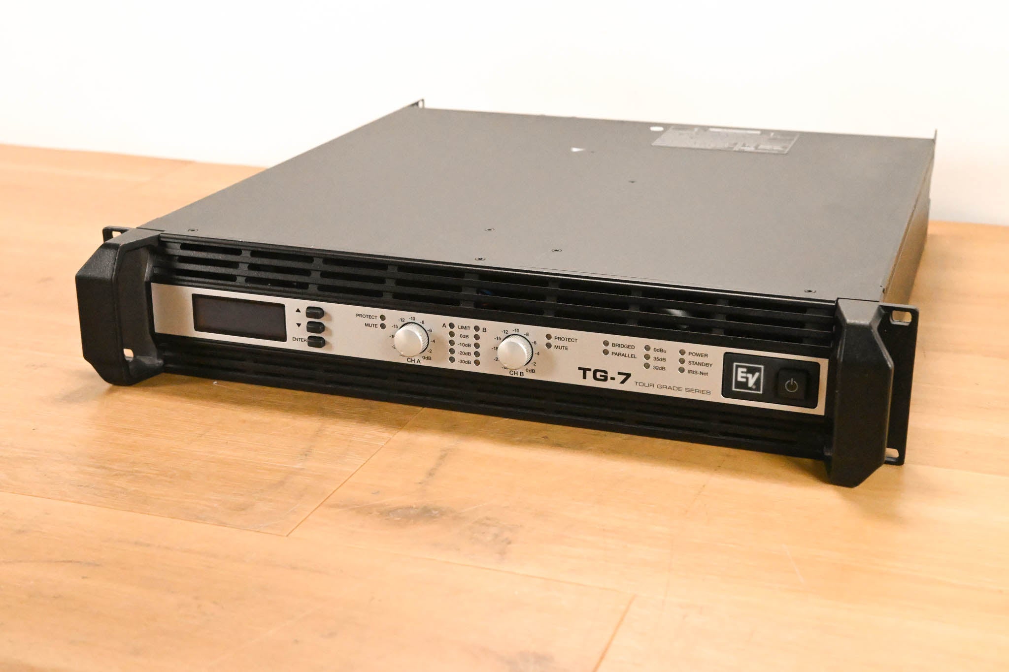 Electro-Voice (EV) TG-7 Tour-Grade Stereo Power Amplifier