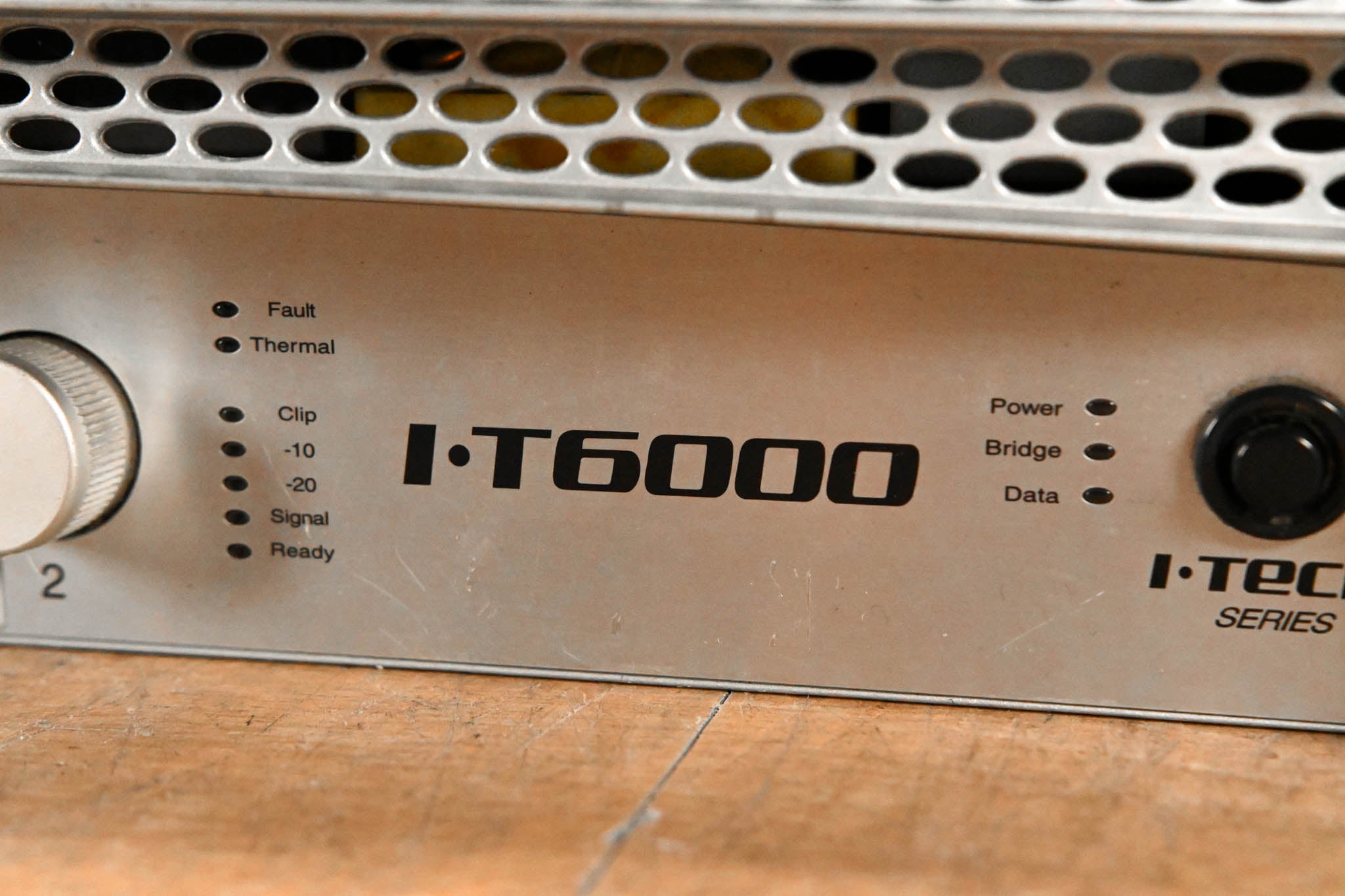 Crown I-Tech 6000 2-Channel Power Amplifier