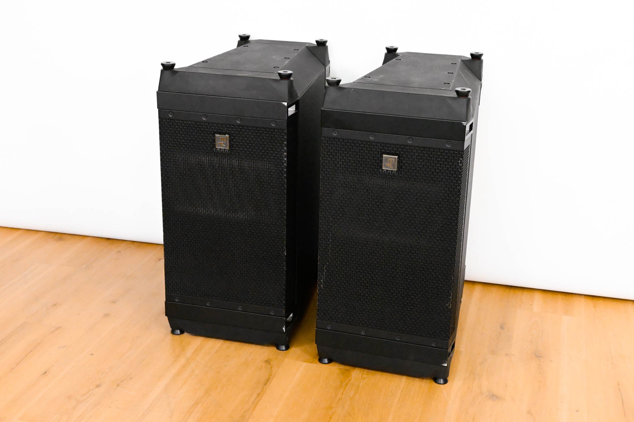 Electro-Voice (EV) X2-212/90 12" Vertical Line Array Loudspeaker (PAIR)