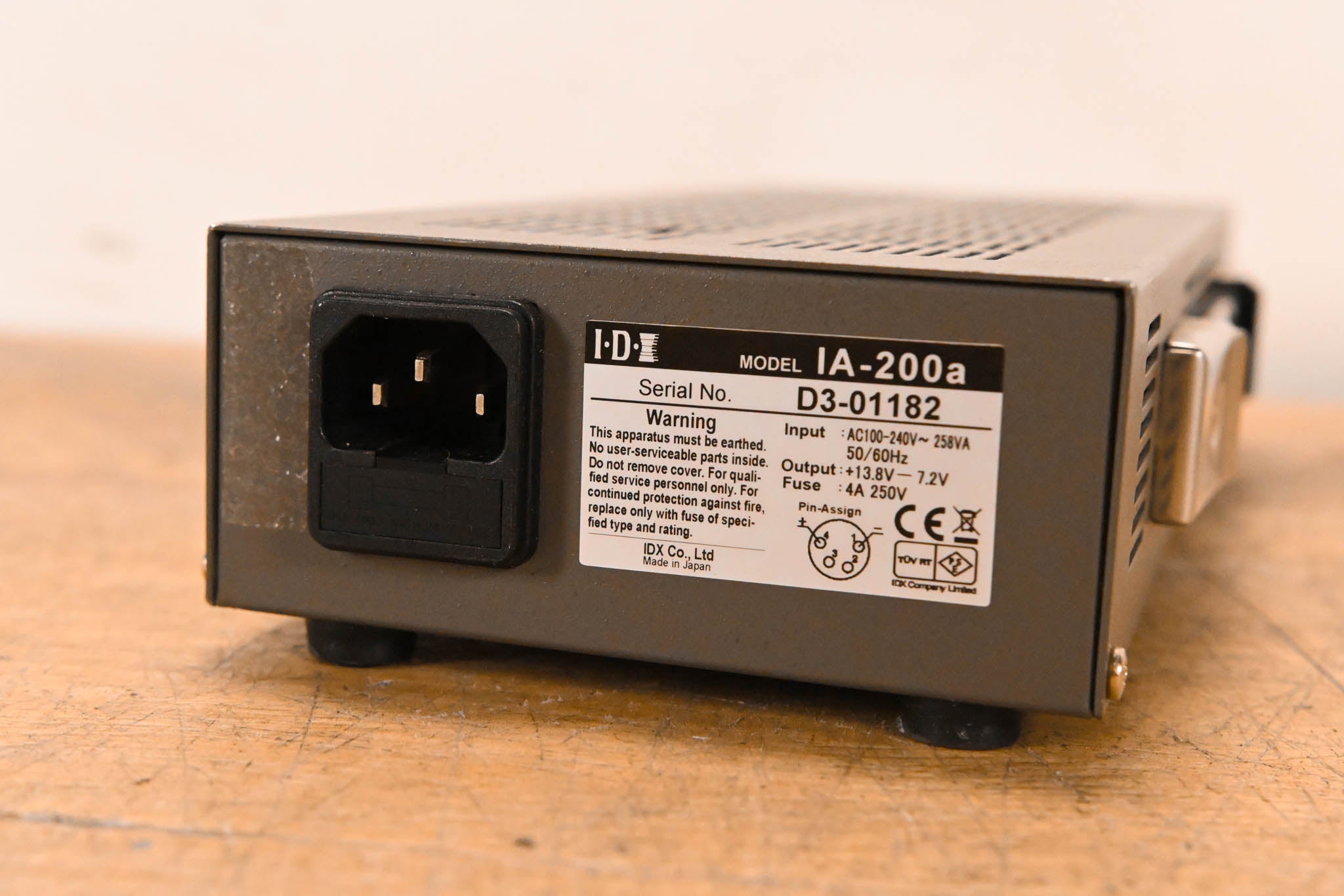IDX System Technology IA-200a Dual-Channel Camera Power Supply
