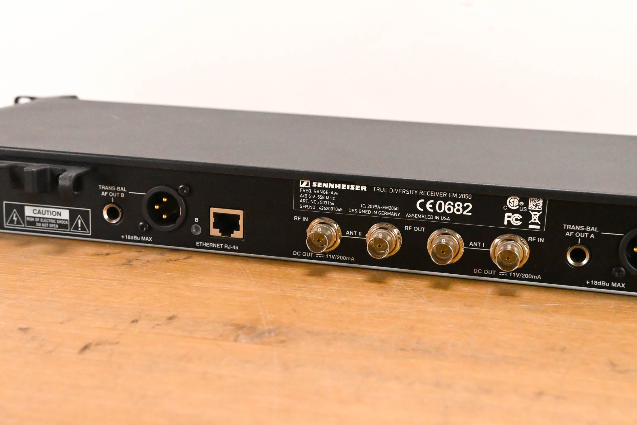 Sennheiser EM 2050 Wireless Receiver w/ one Beltpack - 516-558 MHz