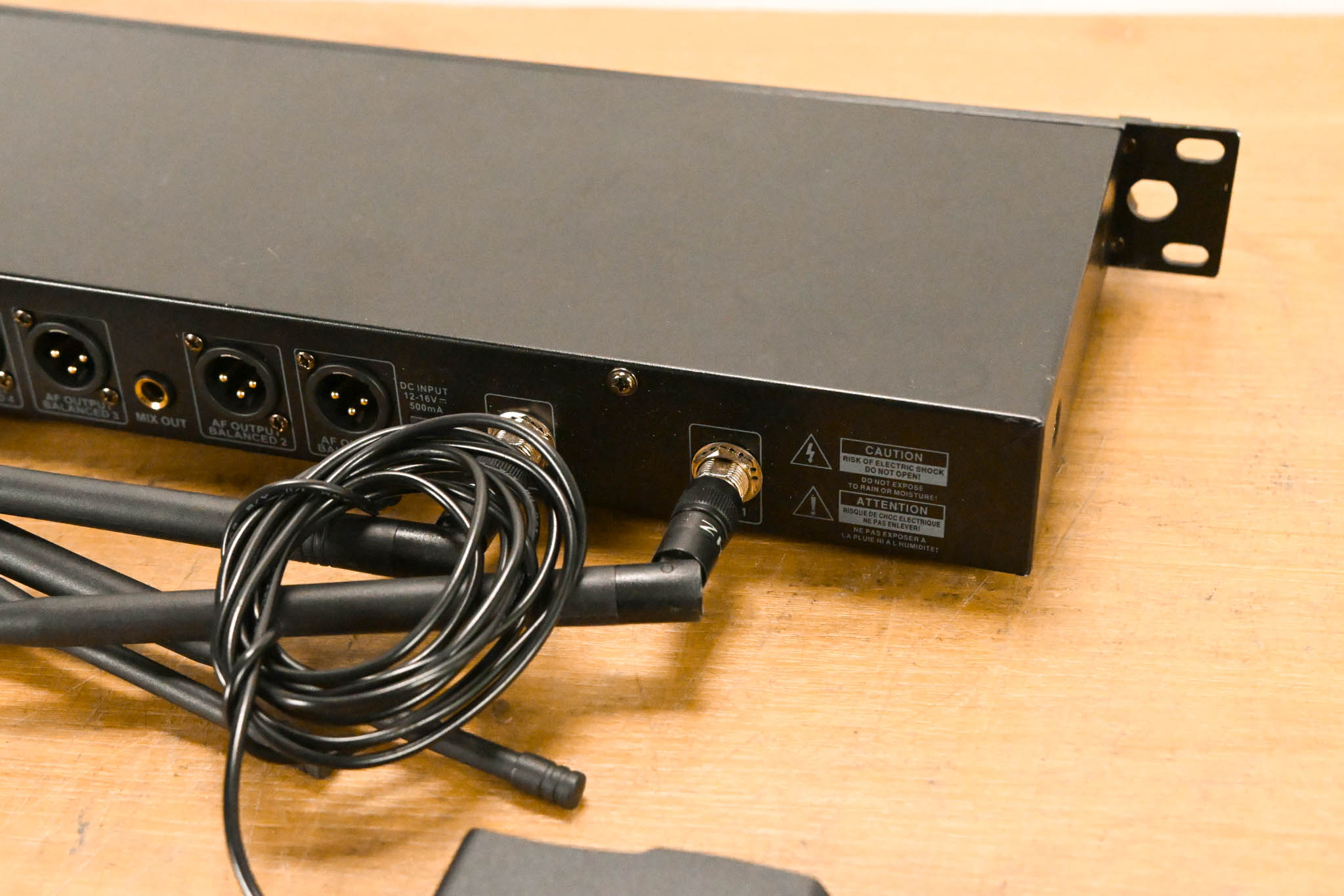 Phenyx Pro PTU-7000 Wireless System w/ 2x PWH7 Mics & 2x PWB7 Bodypacks
