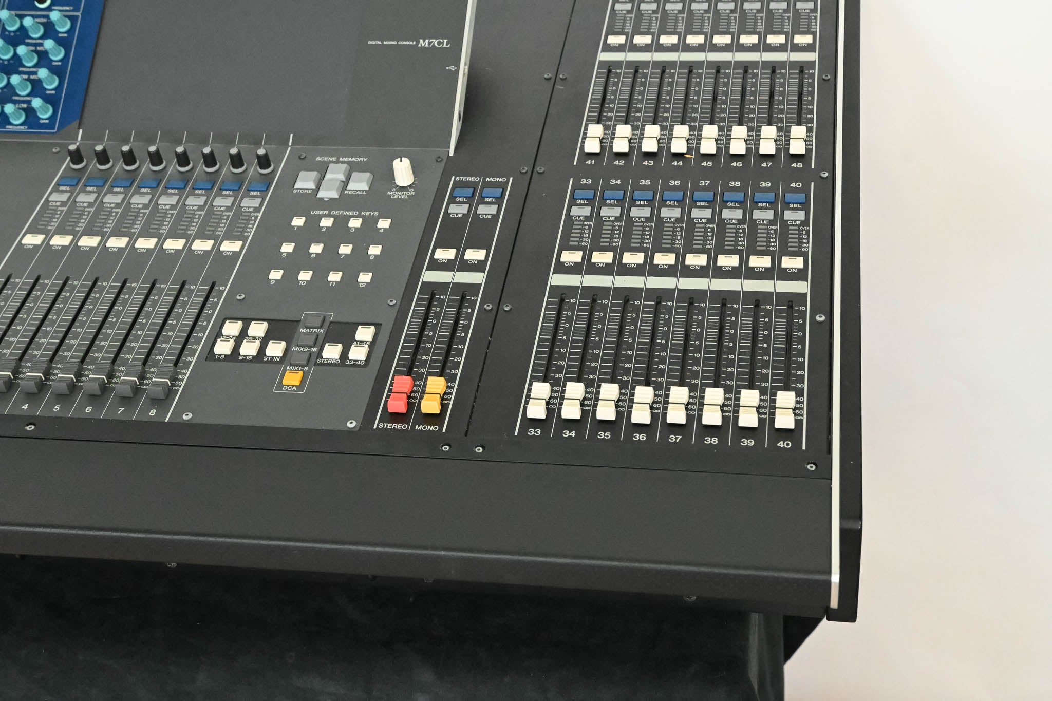 Yamaha M7CL-48 48-Channel Digital Audio Mixing Console CG01KPP