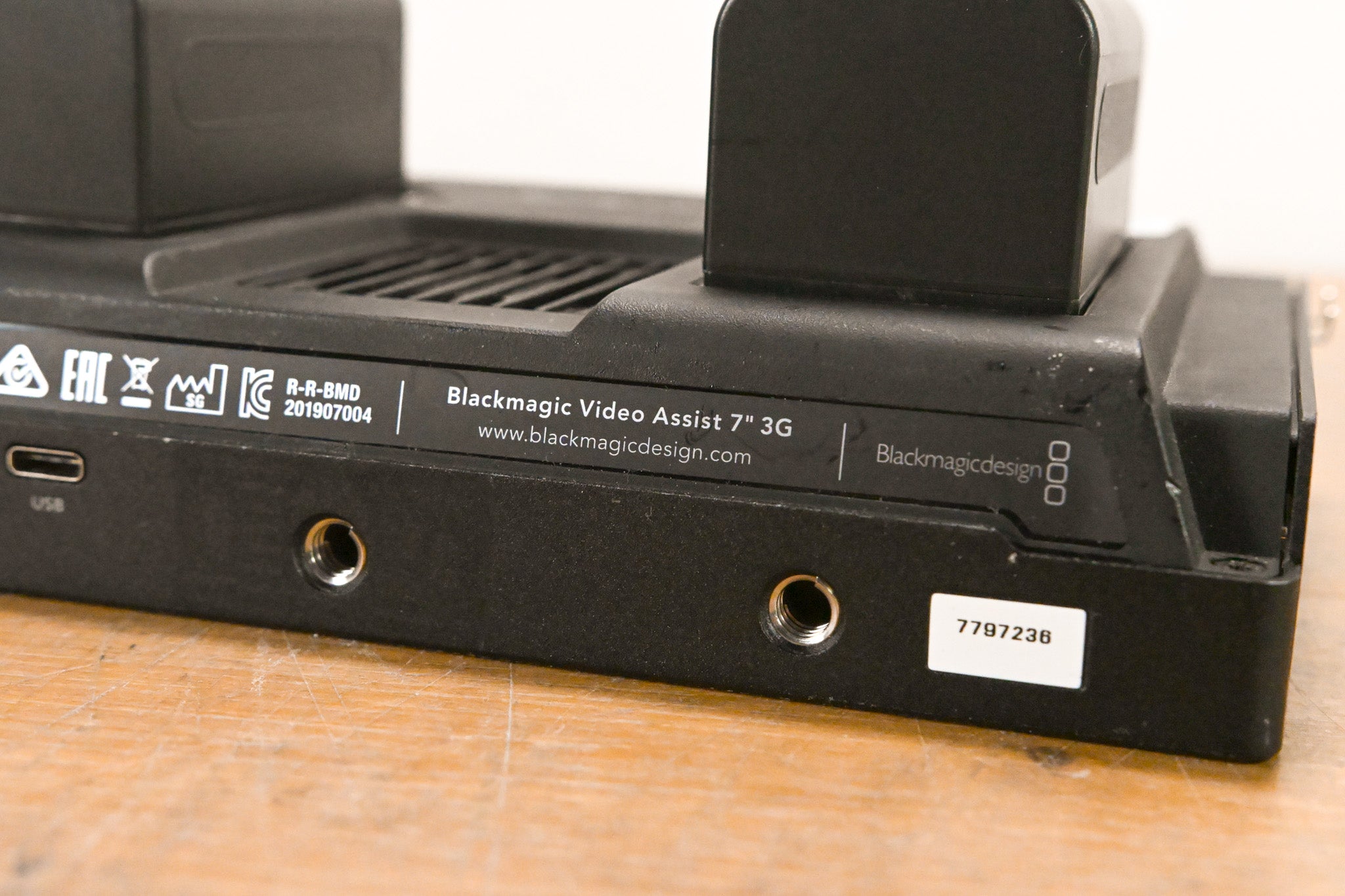 Blackmagic Design Video Assist 7" 3G SDI/HDMI Monitor & Recorder NO PSU