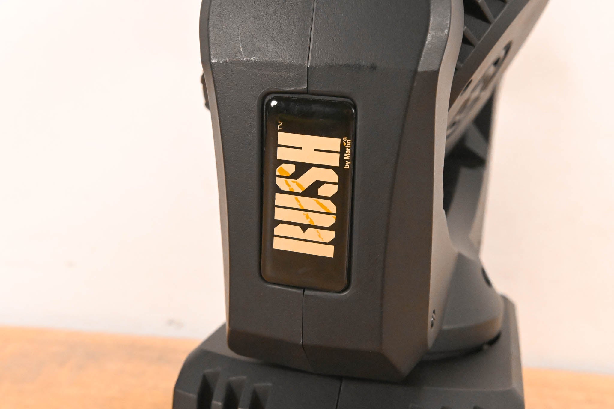 Martin Lighting RUSH MH 2 Wash LED Wash Moving Head Fixture