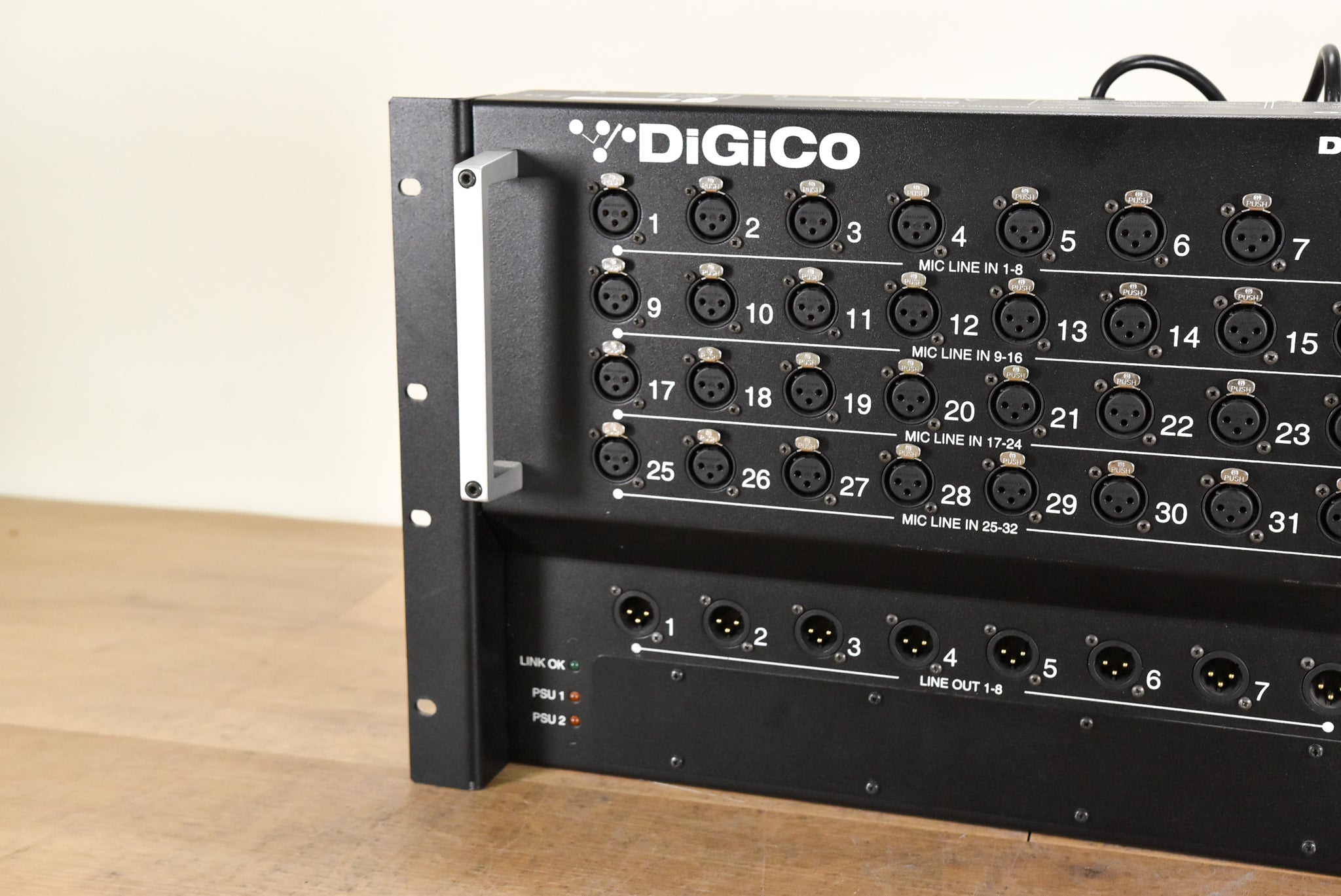 DiGiCo SD9 Digital Mixing Console with D-Rack