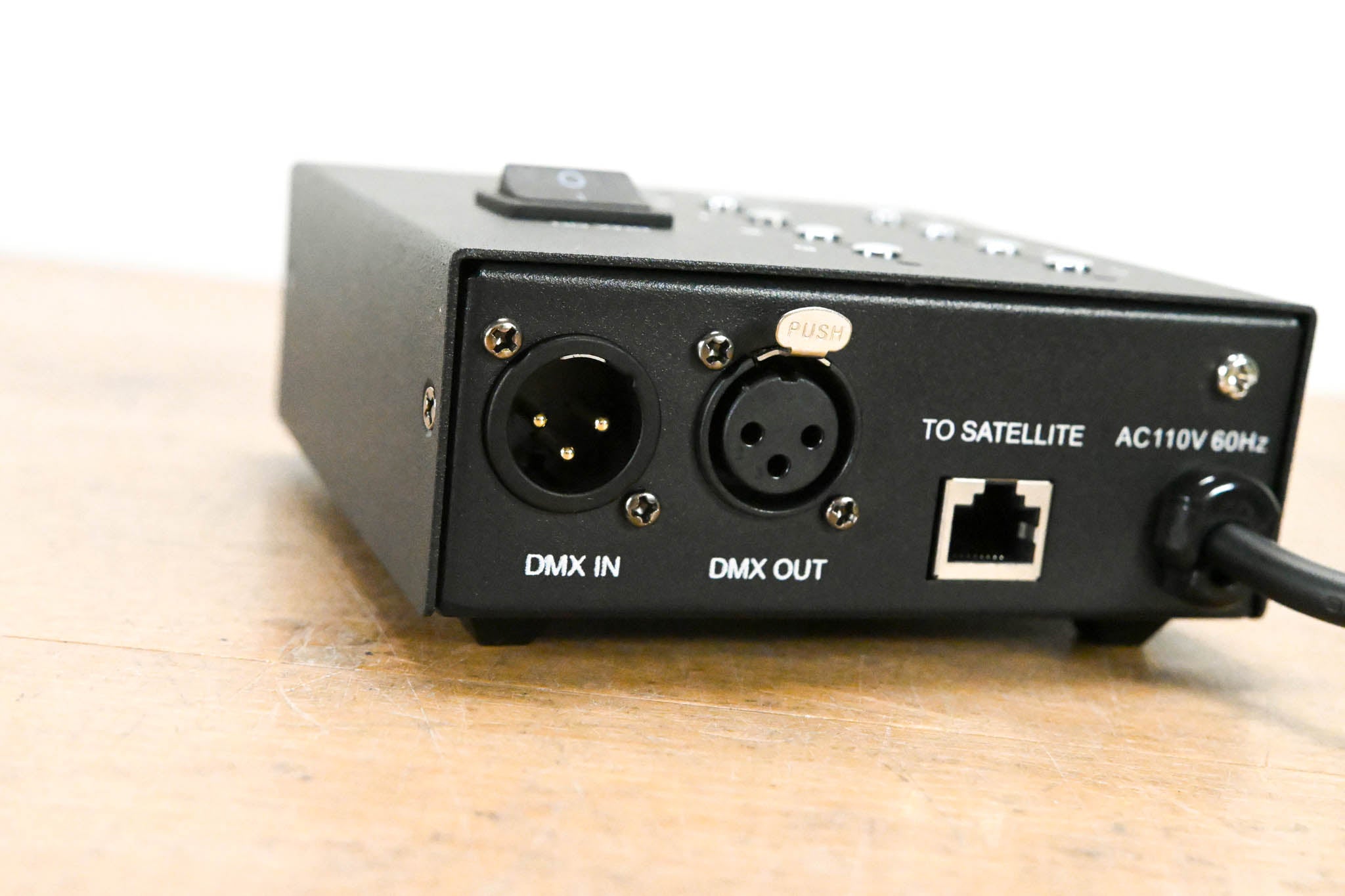Springtree SM-8-Switch | DMX Desk Station