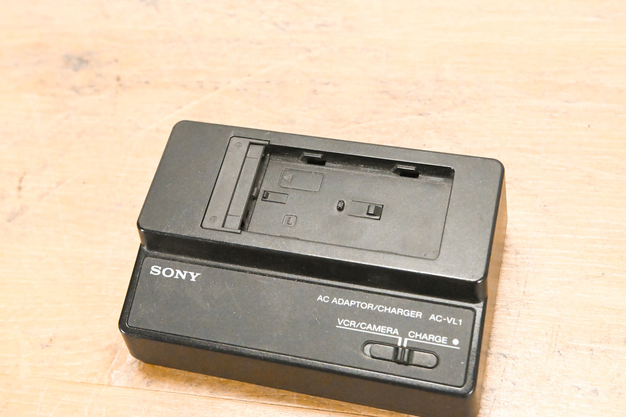 Sony AC-VL1 AC Adapter/Charger (NO POWER SUPPLY)