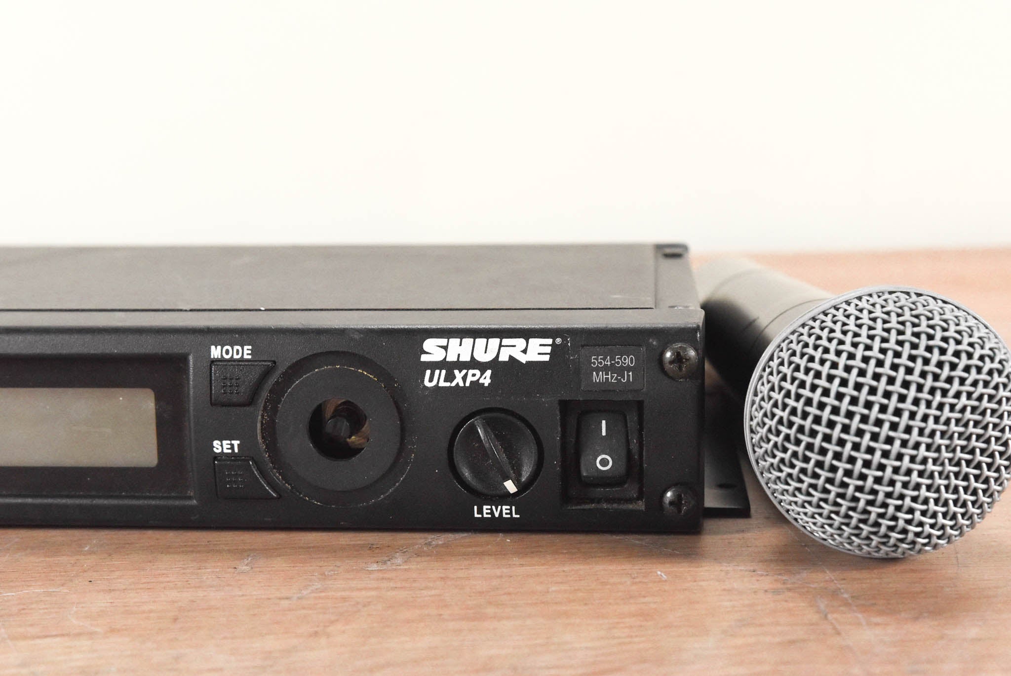 Shure ULXP24/58 Handheld Wireless System - J1 Band (NO POWER SUPPLY)