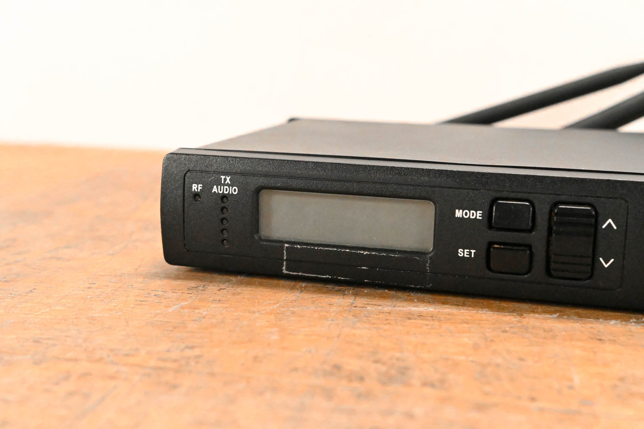 Shure ULXS14 Bodypack Wireless System - J1 Band: 554-590 MHz