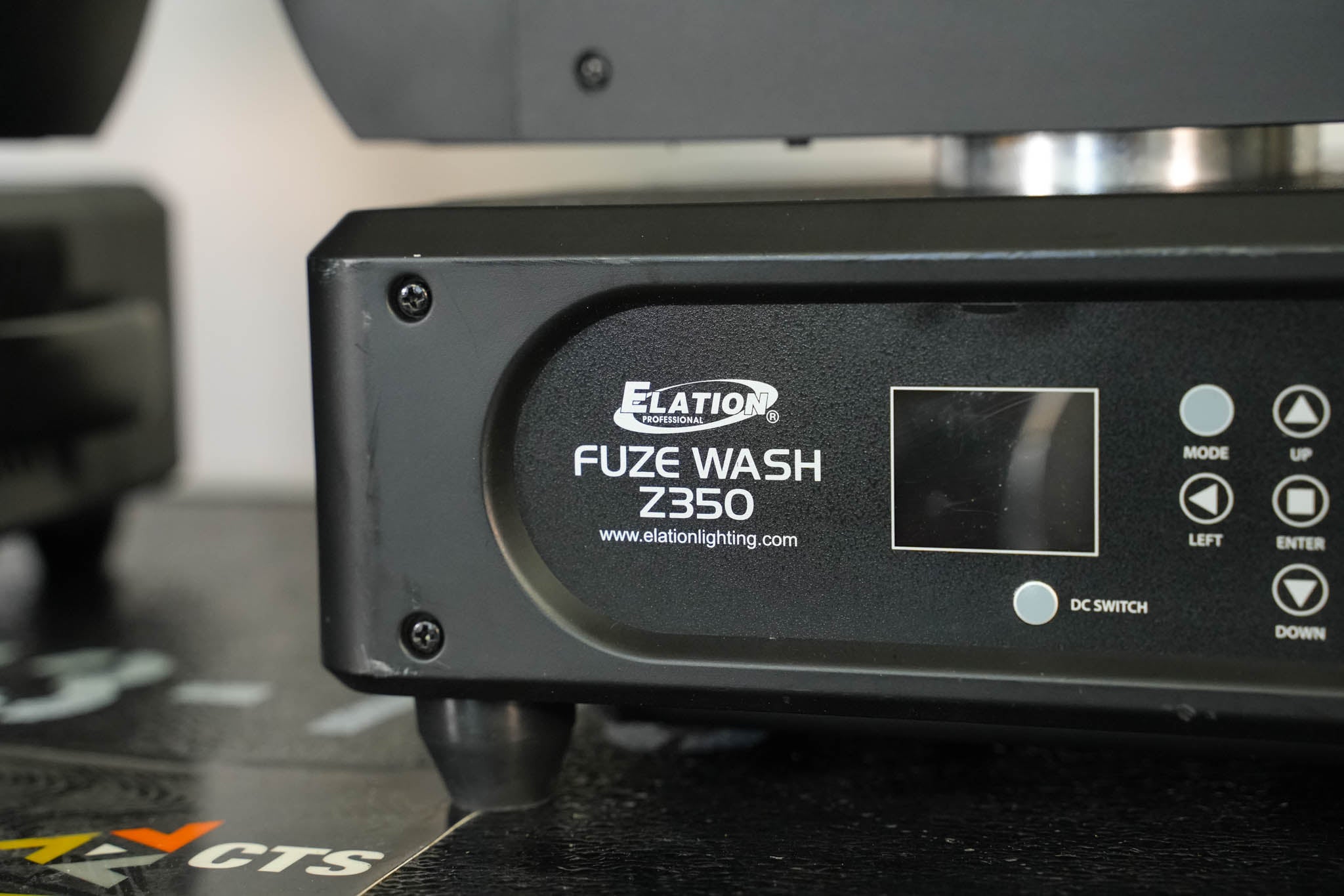 Elation Fuze Wash Z350 350W RGBW LED Wash Fixture Pair with Flight Case