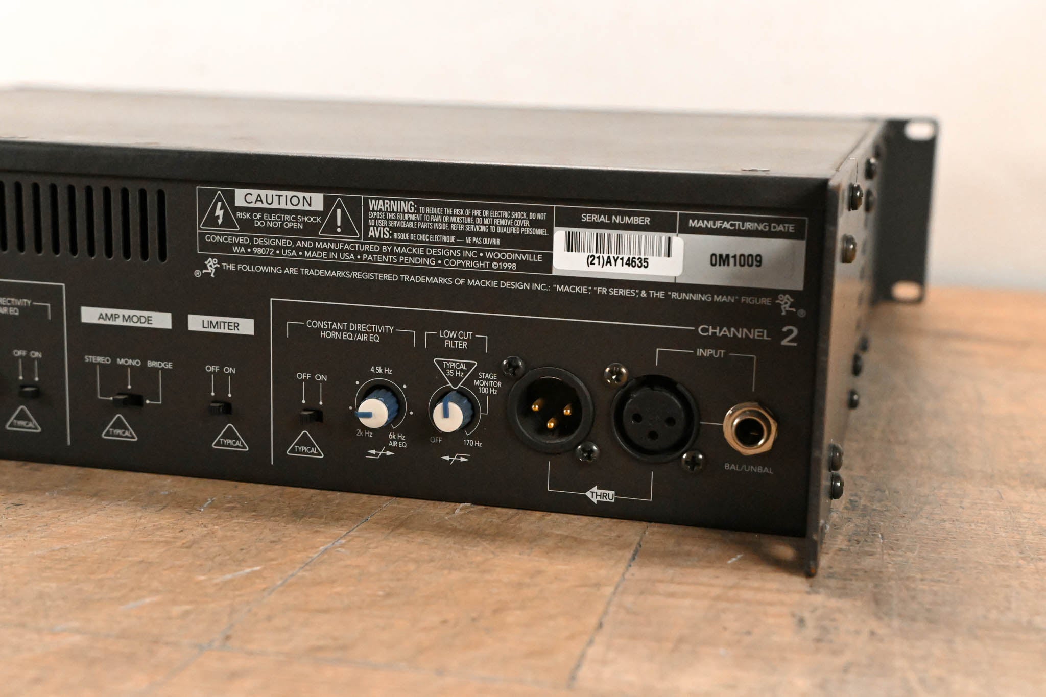 Mackie M800 FR Series 2-Channel Power Amplifier