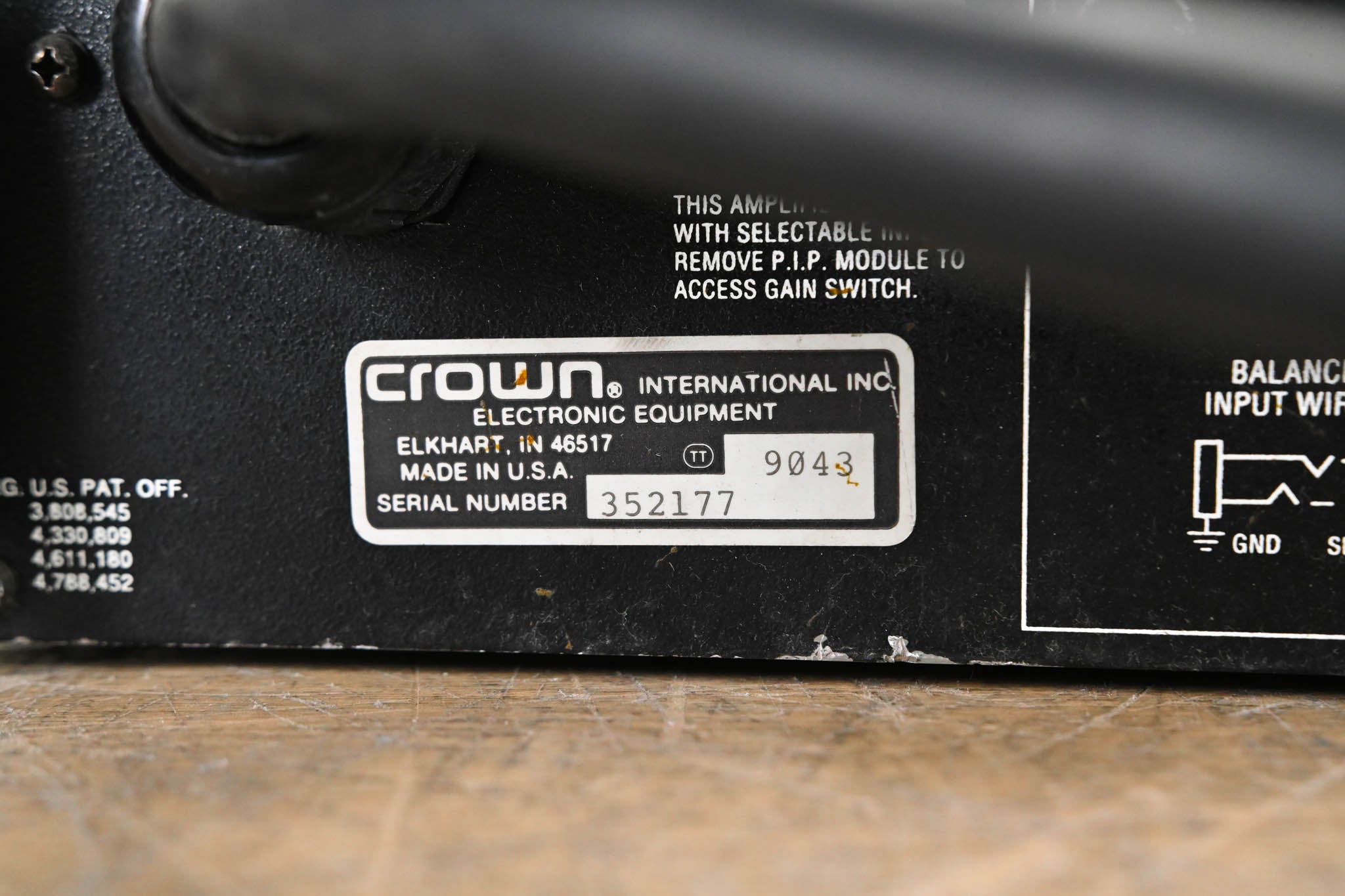 Crown Macro-Tech 36x12 2-Channel Power Amplifier