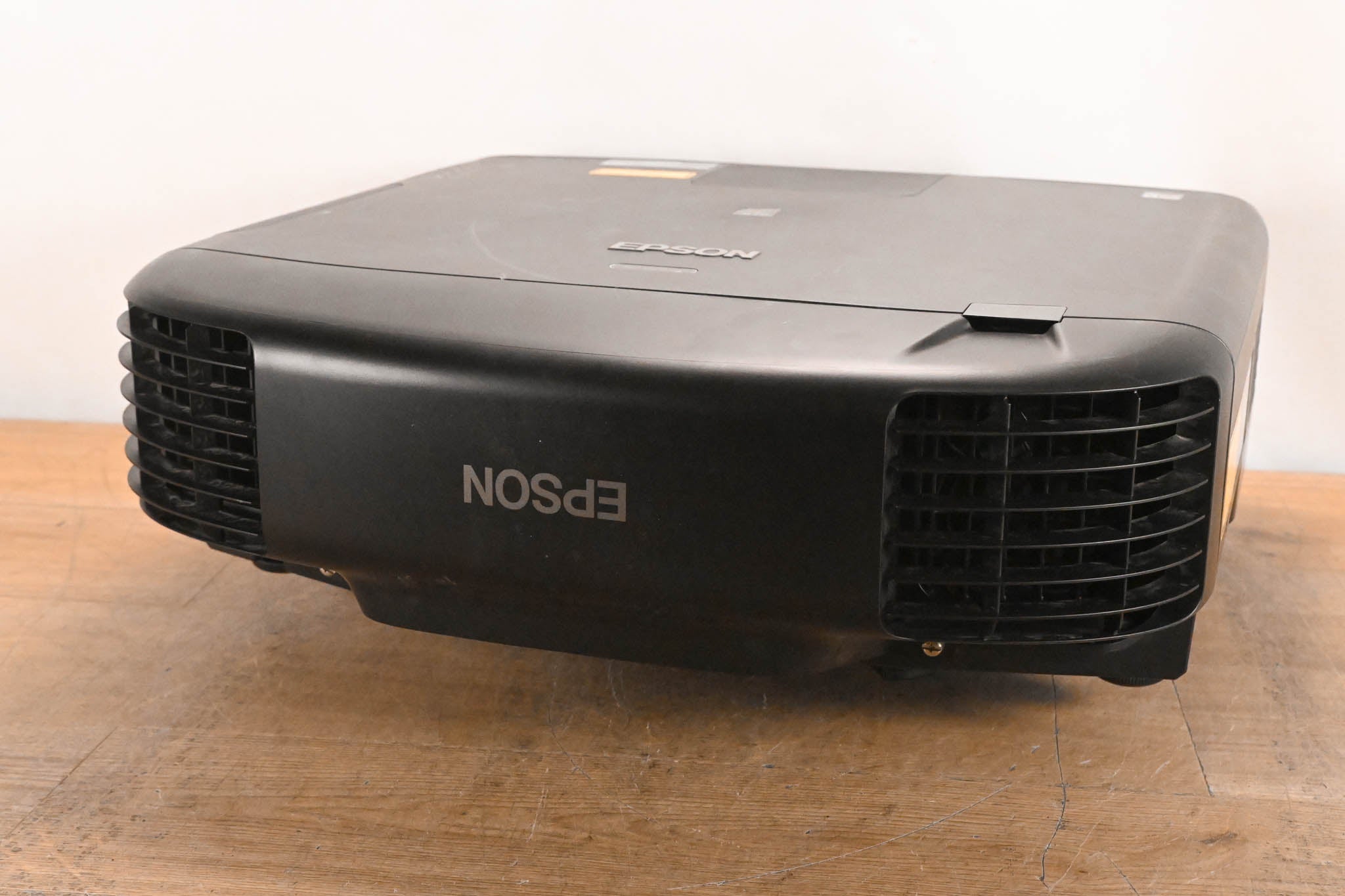 Epson Pro L1405U 8,000-Lumen Laser WUXGA 3LCD Projector