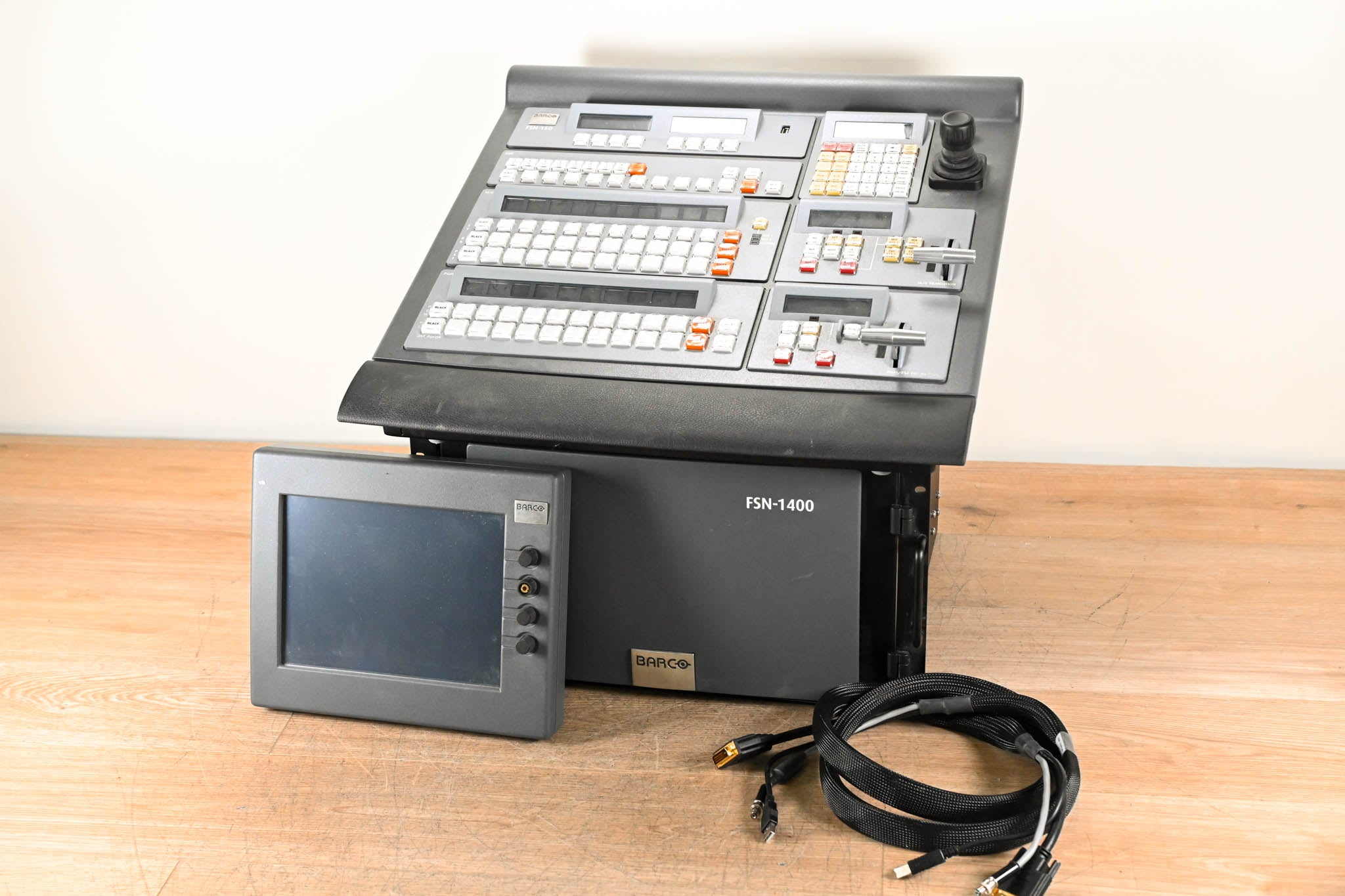 Barco FSN-1400 Video Switcher with FSN-150 Compact Controller