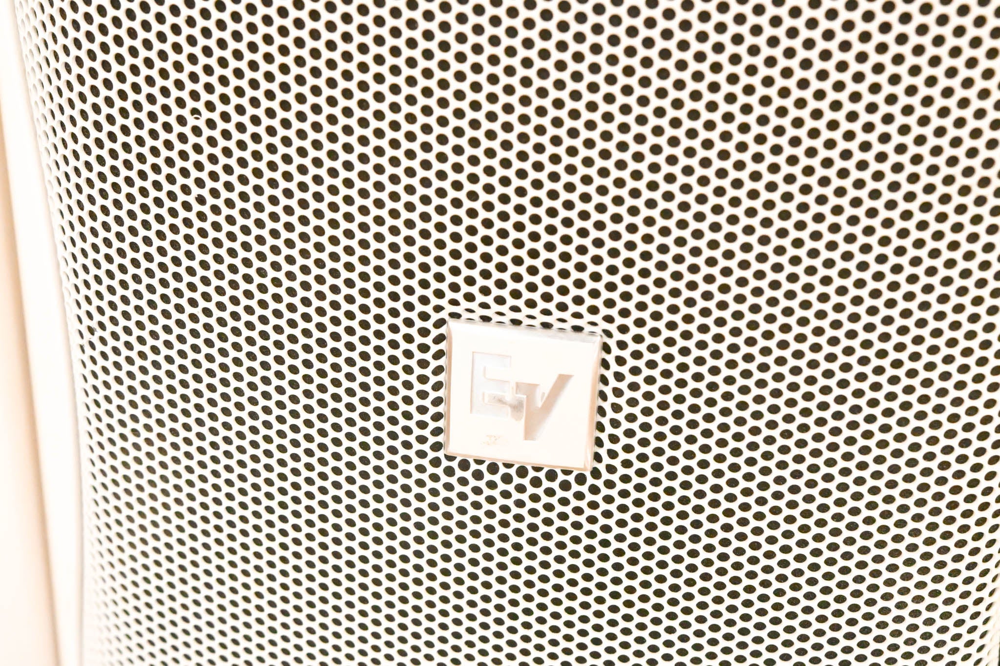 Electro-Voice (EV) ZX1i-90 8" 2-Way 200W Passive Loudspeaker (PAIR)