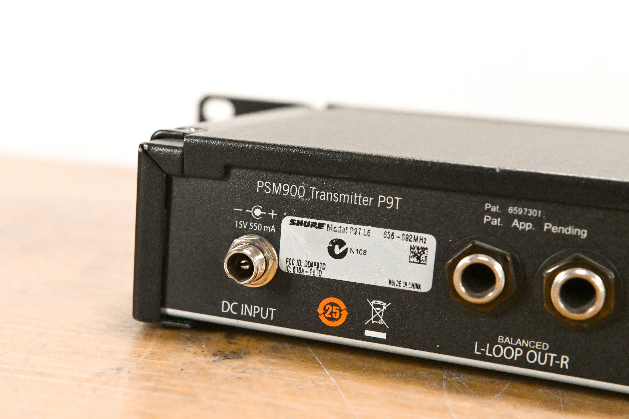 Shure PSM 900 Wireless IEM System L6 Band: 656-692 MHz (NO POWER SUPPLY)