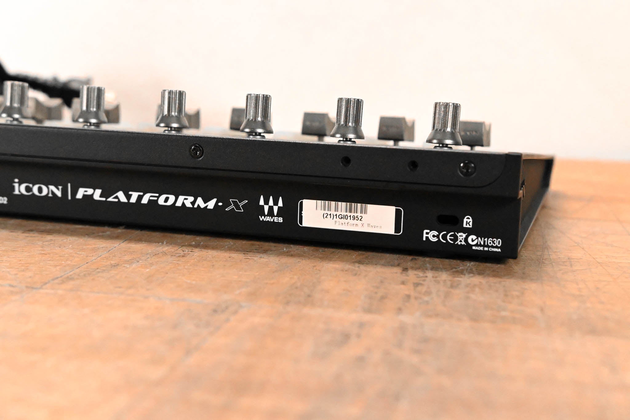 Icon Pro Audio Platform X 8-CH Extender for Platform M Control Surface