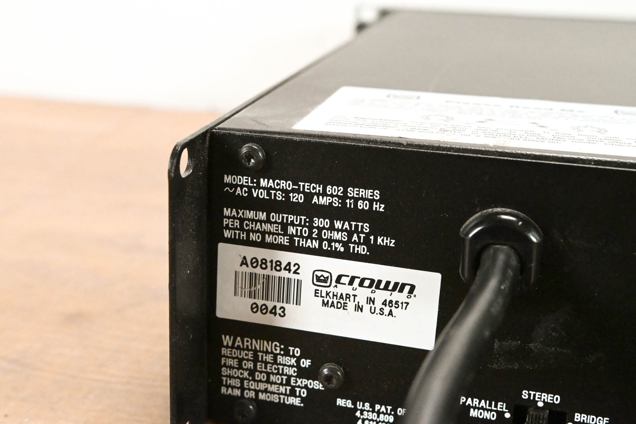 Crown Macro-Tech 602 2-Channel Power Amplifier