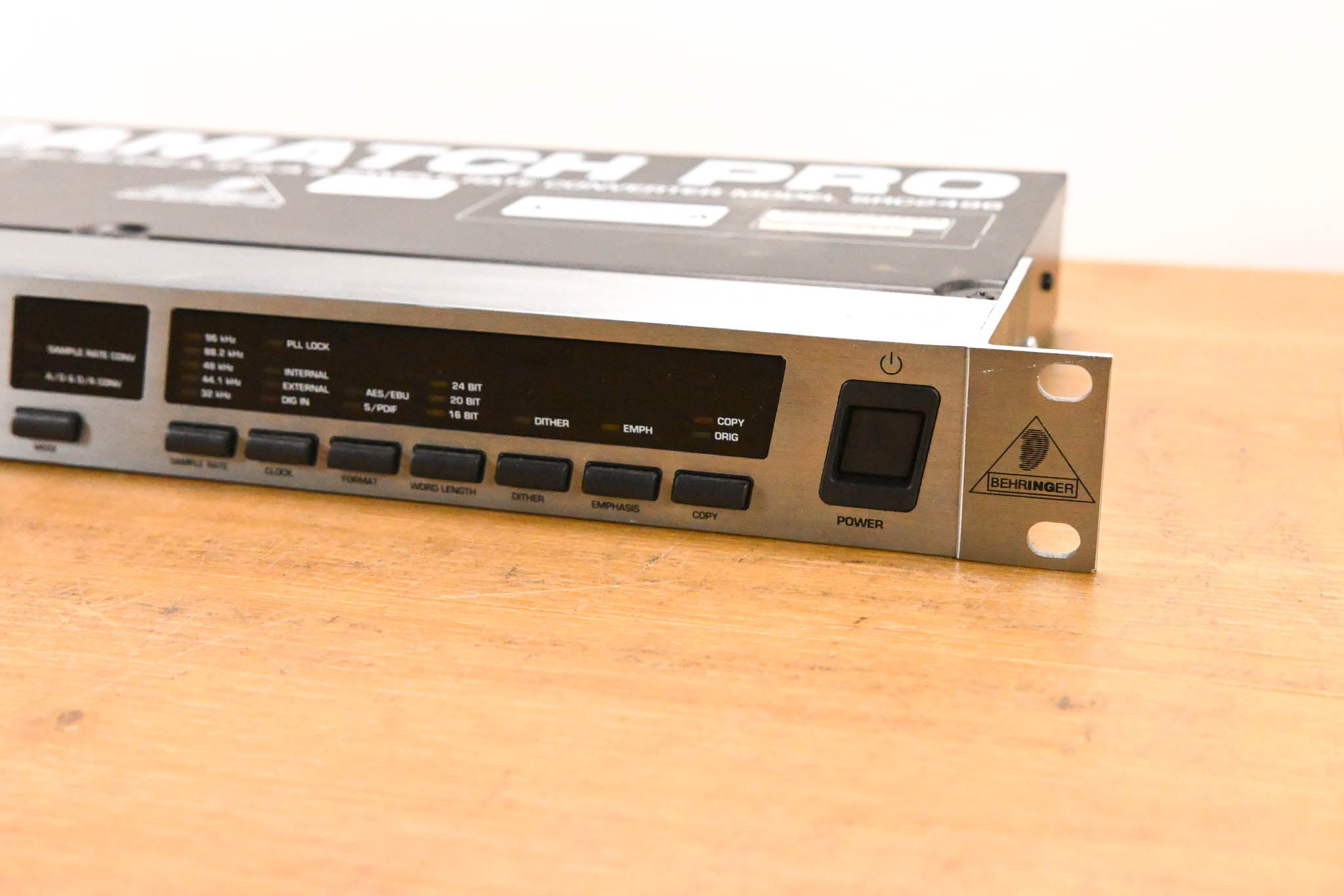 Behringer ULTRAMATCH PRO SRC2496 Sample Rate Converter