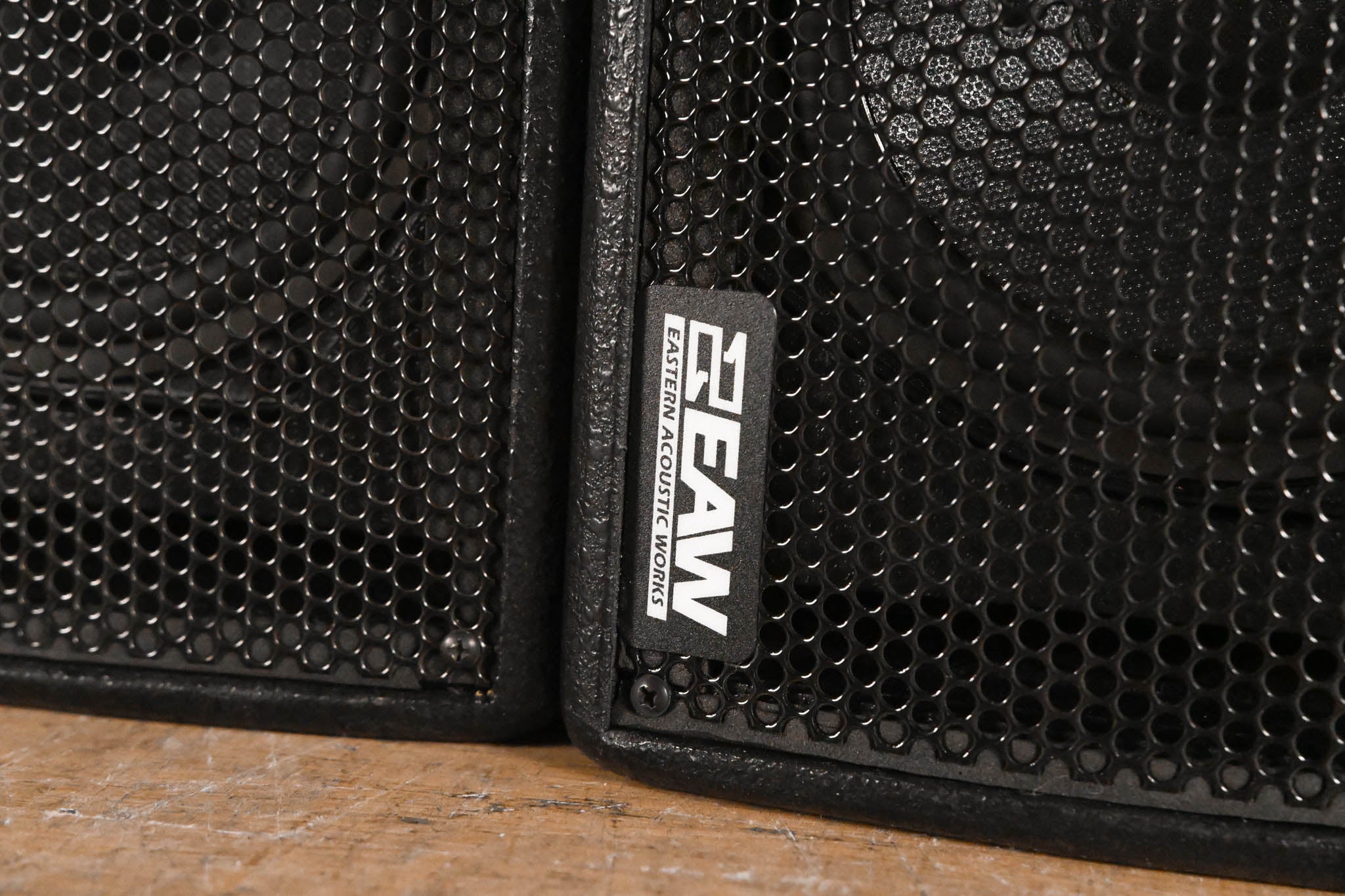 EAW UB52 Two-Way Full-Range Loudspeaker (PAIR)