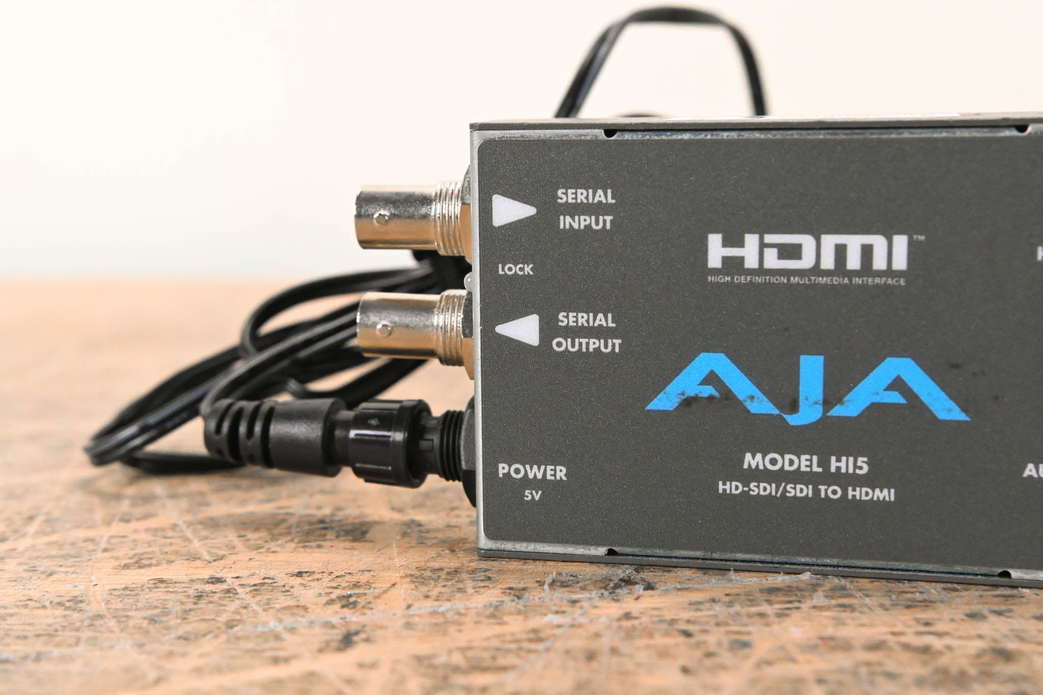 AJA HI5 HD/SD-SDI to HDMI Video and Audio Converter