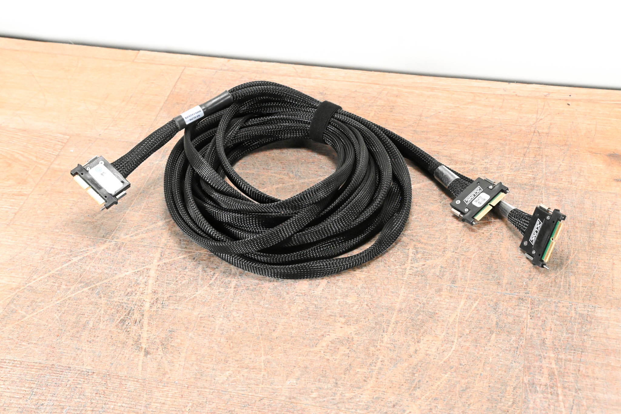 Evertz XLINK-BHP-5-EQX1FR 5M Split X-Link Cable