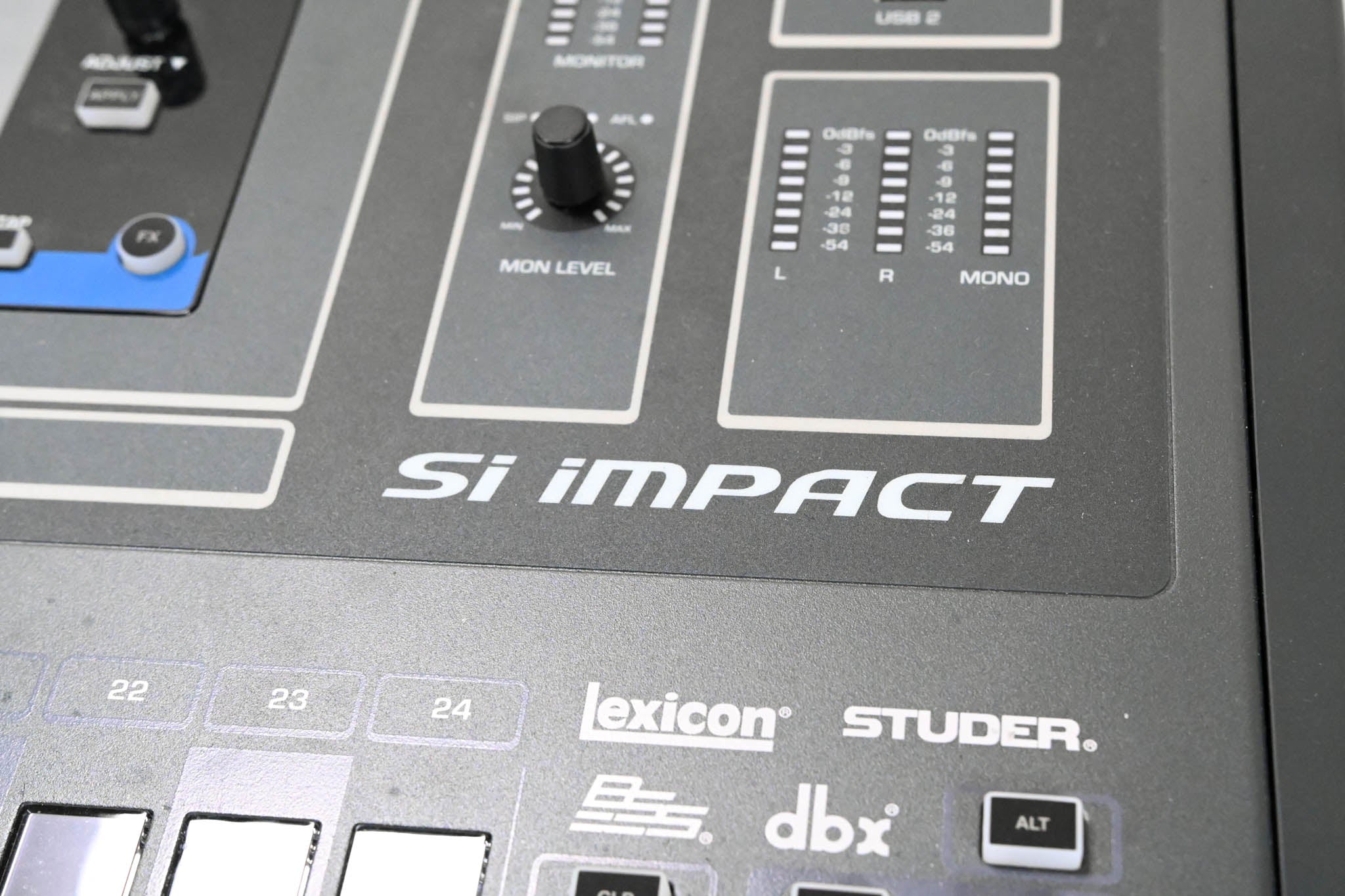 Soundcraft Si Impact 40-Input Digital Mixing Console