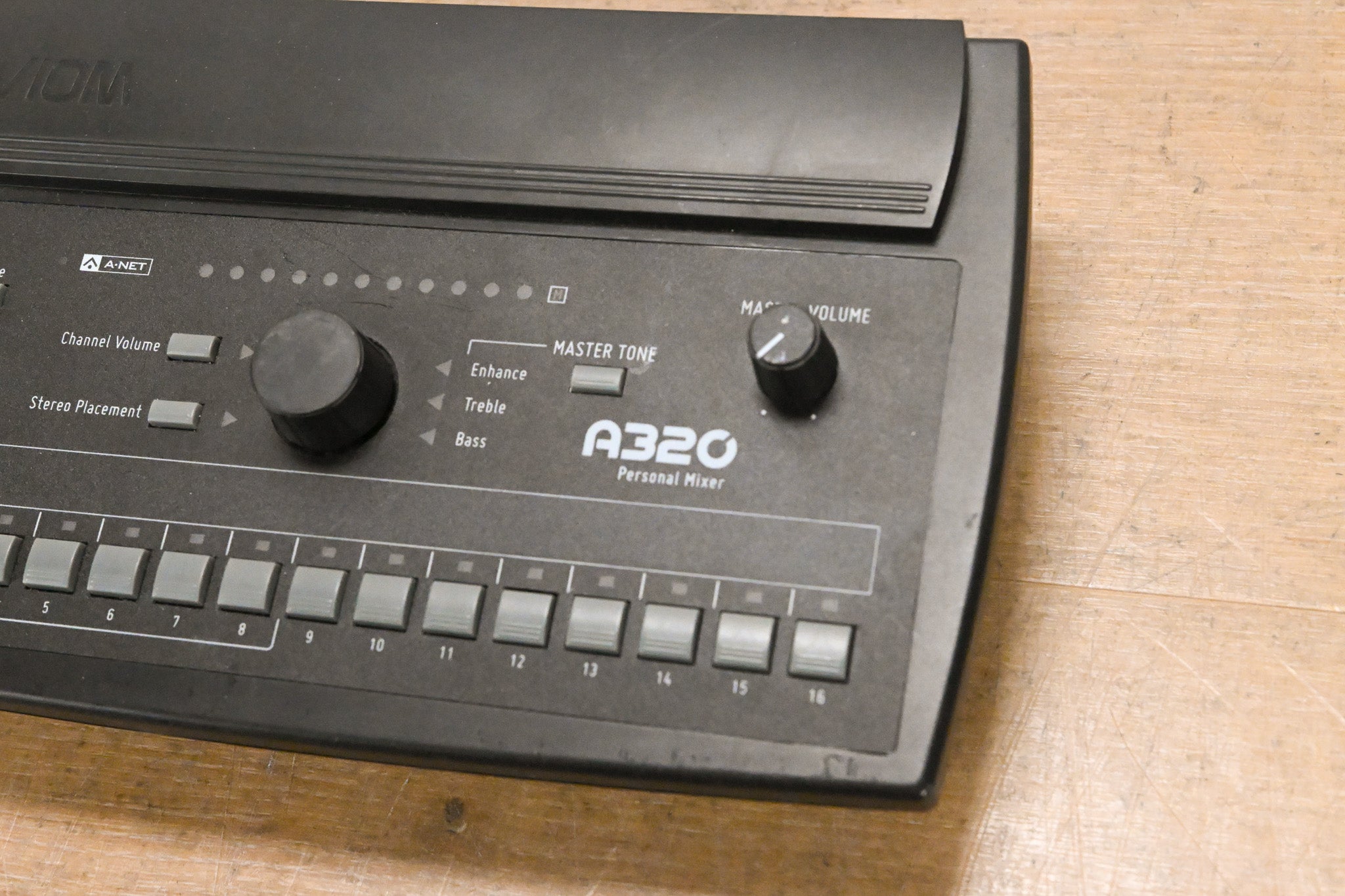 Aviom A320 16-Channel Personal Mixer