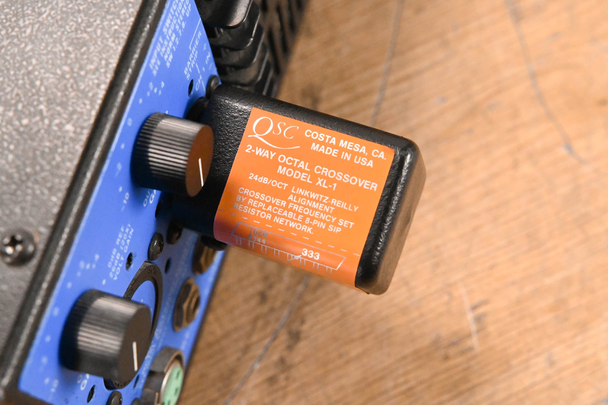 QSC Model 1400 2-Channel Power Amplifier