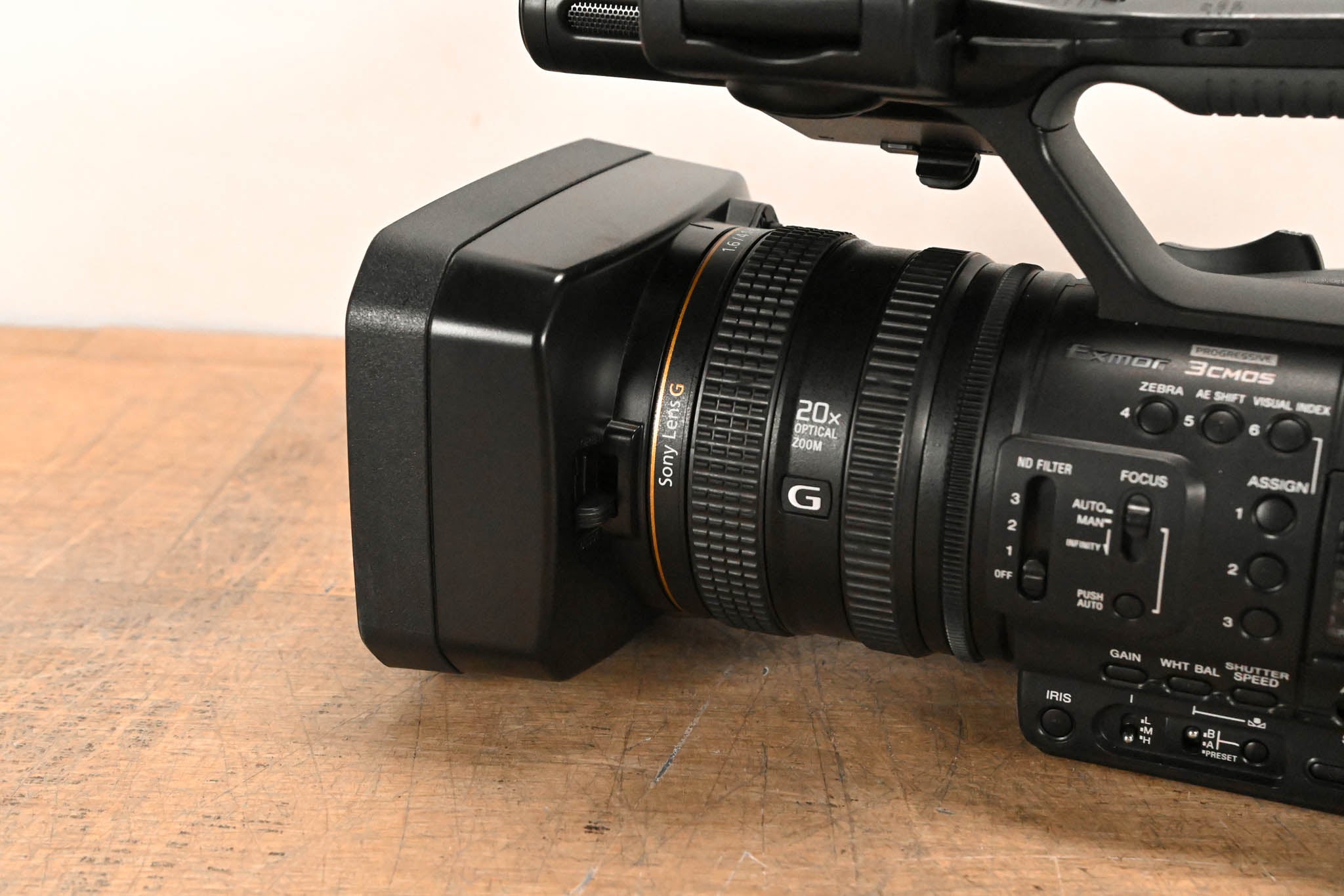 Sony HXR-NX5U NXCAM Professional Camcorder