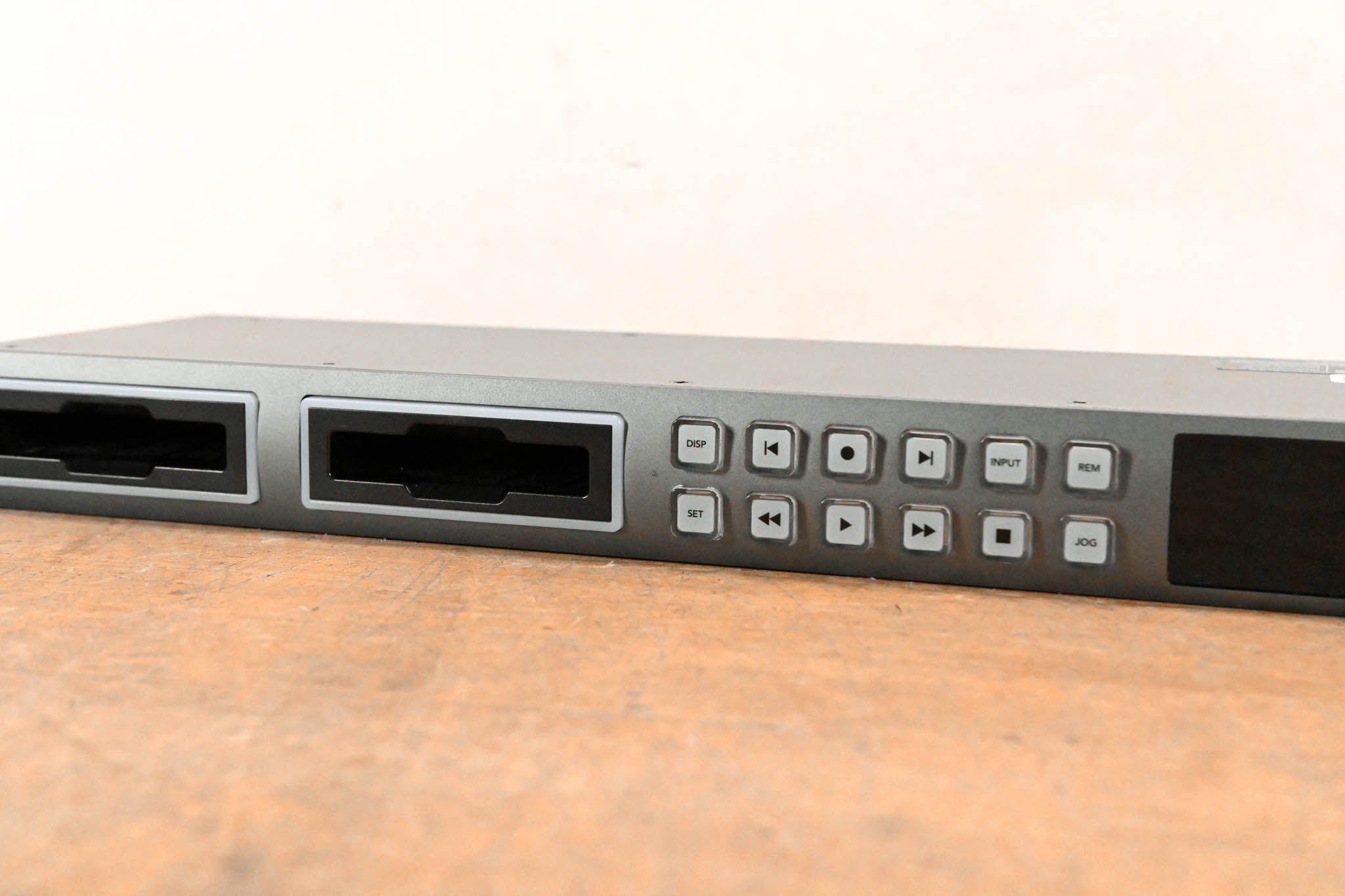 Blackmagic Design HyperDeck Studio 2