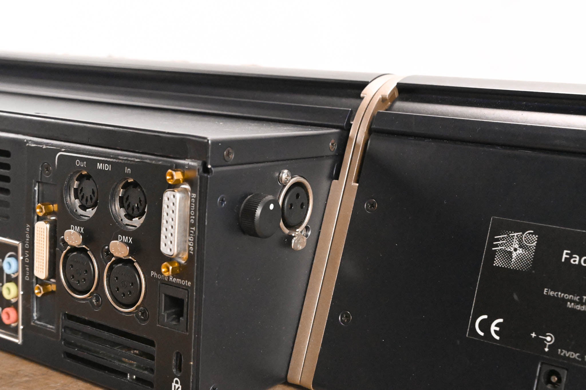 ETC ION 1000 Lighting Console with ETC 2x10 Universal Fader Wing