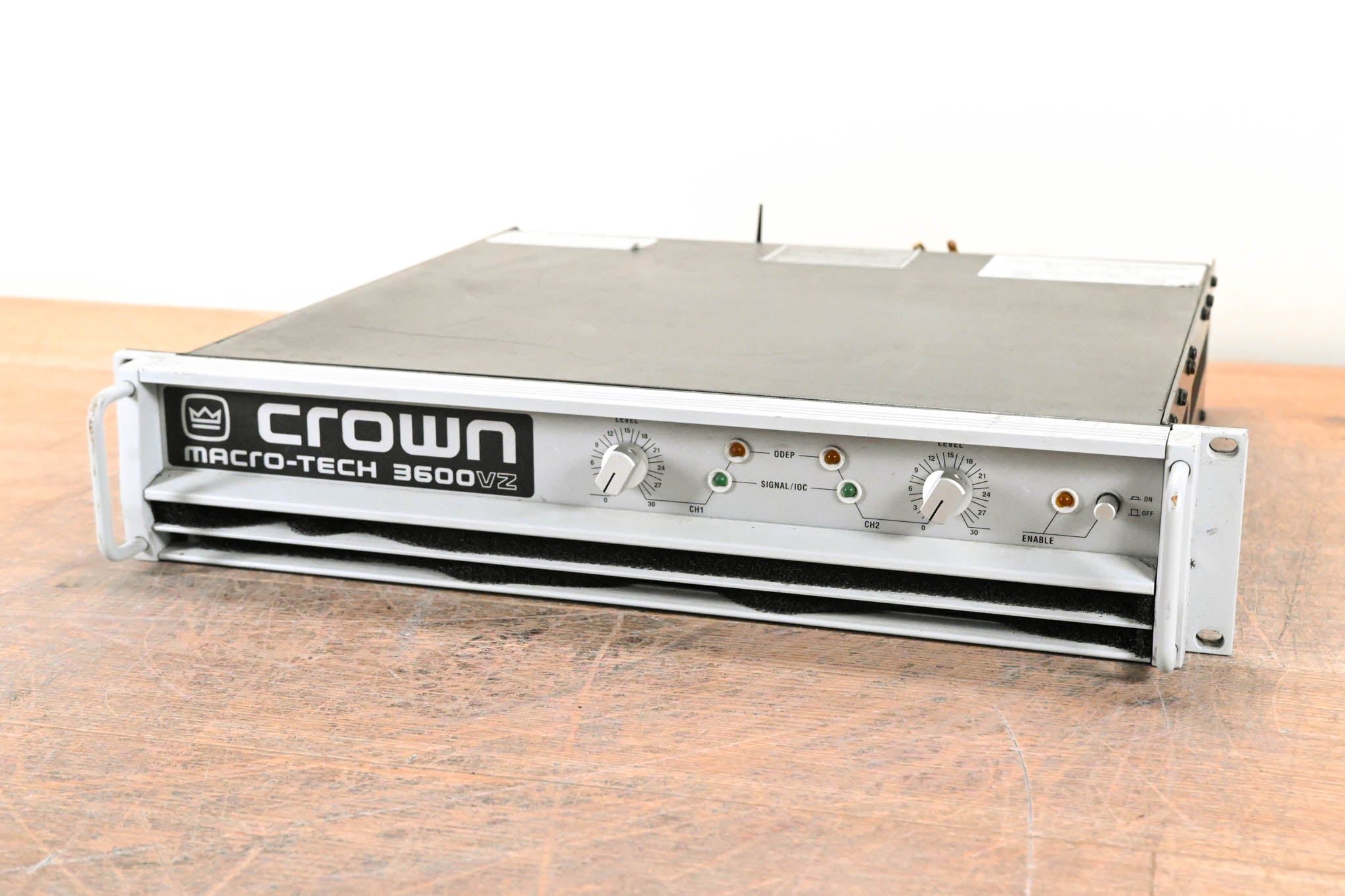 Crown Macro-Tech 3600VZ 2-Channel Power Amplifier