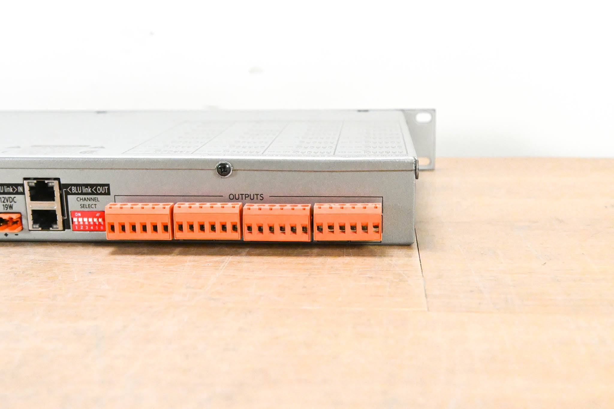 BSS London BLU-BOB2 8-Channel Break-Out Box Output Expander (NO PSU)