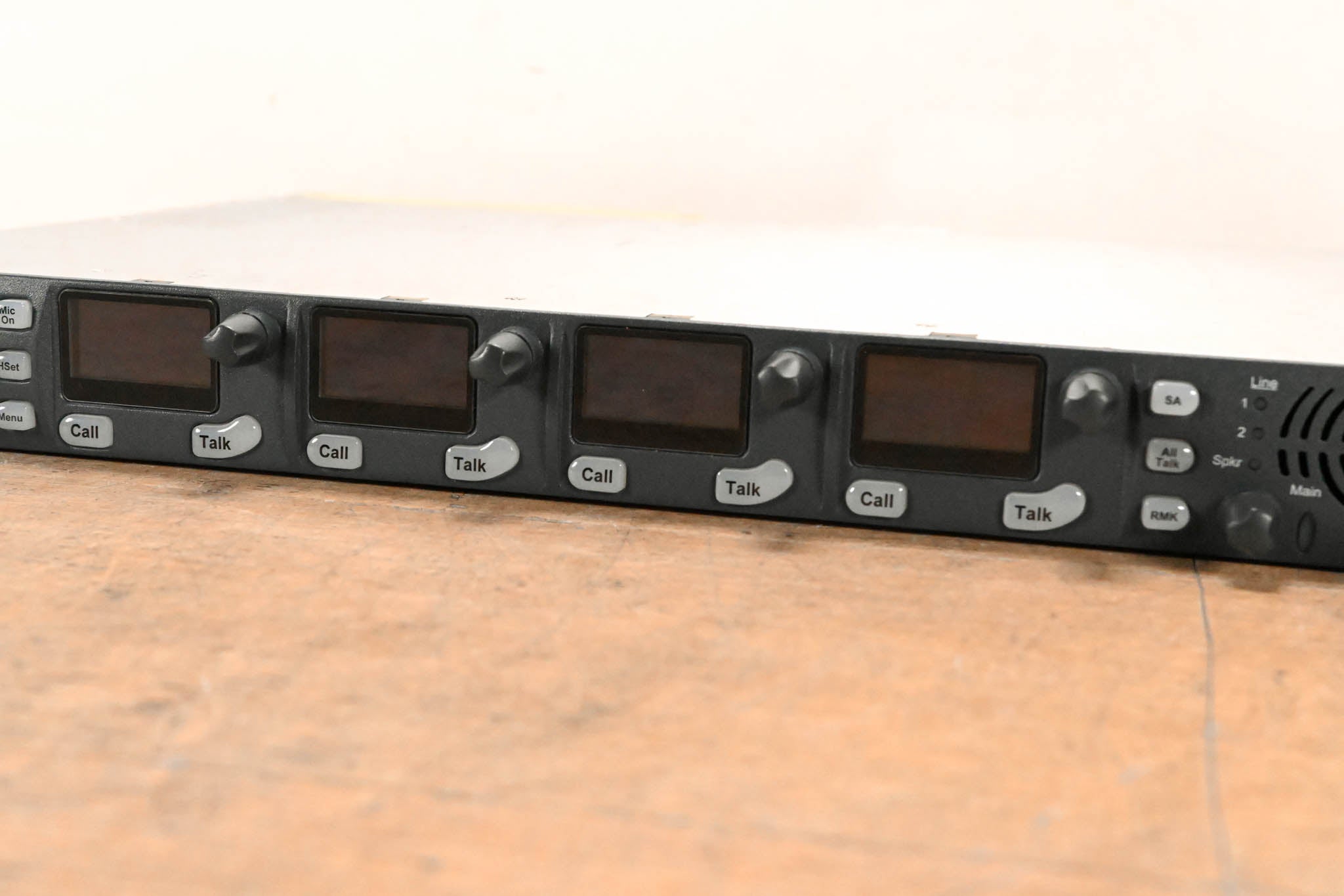 Clear-Com HelixNet HMS-4X 4-Channel Base Station