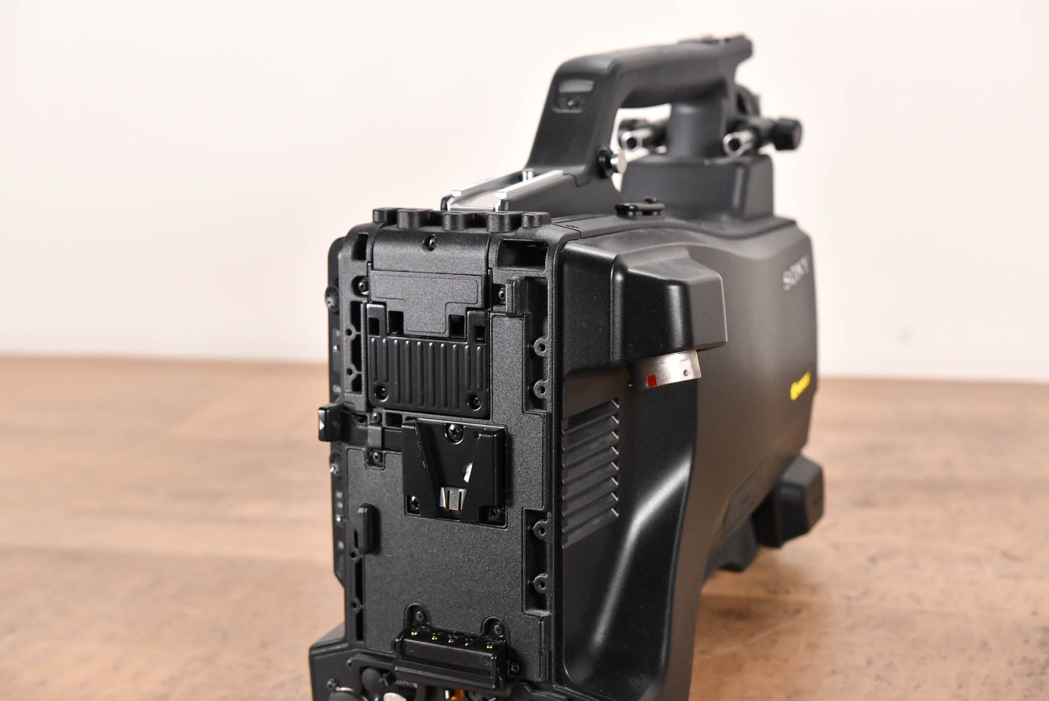 Sony HXC-D70 HD/SD Studio Camera