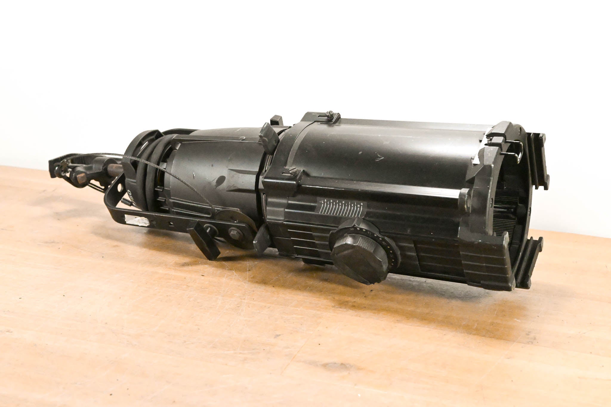 ETC Source Four Zoom 25-50 Degree 750 Ellipsoidal Light