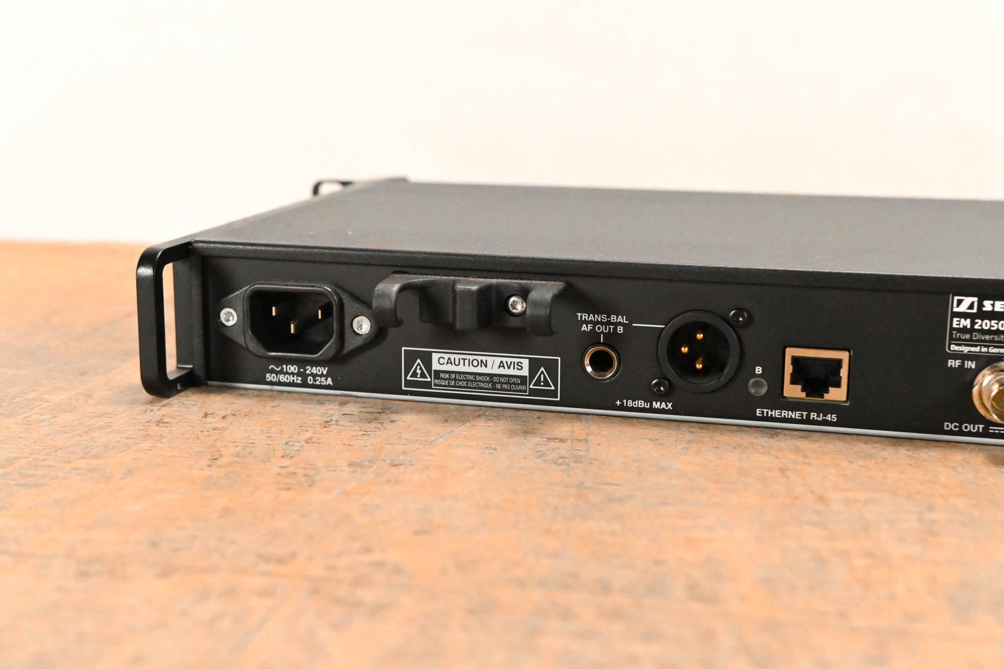 Sennheiser EM 2050 Dual-Channel Wireless Receiver Aw Range: 516-558 MHz