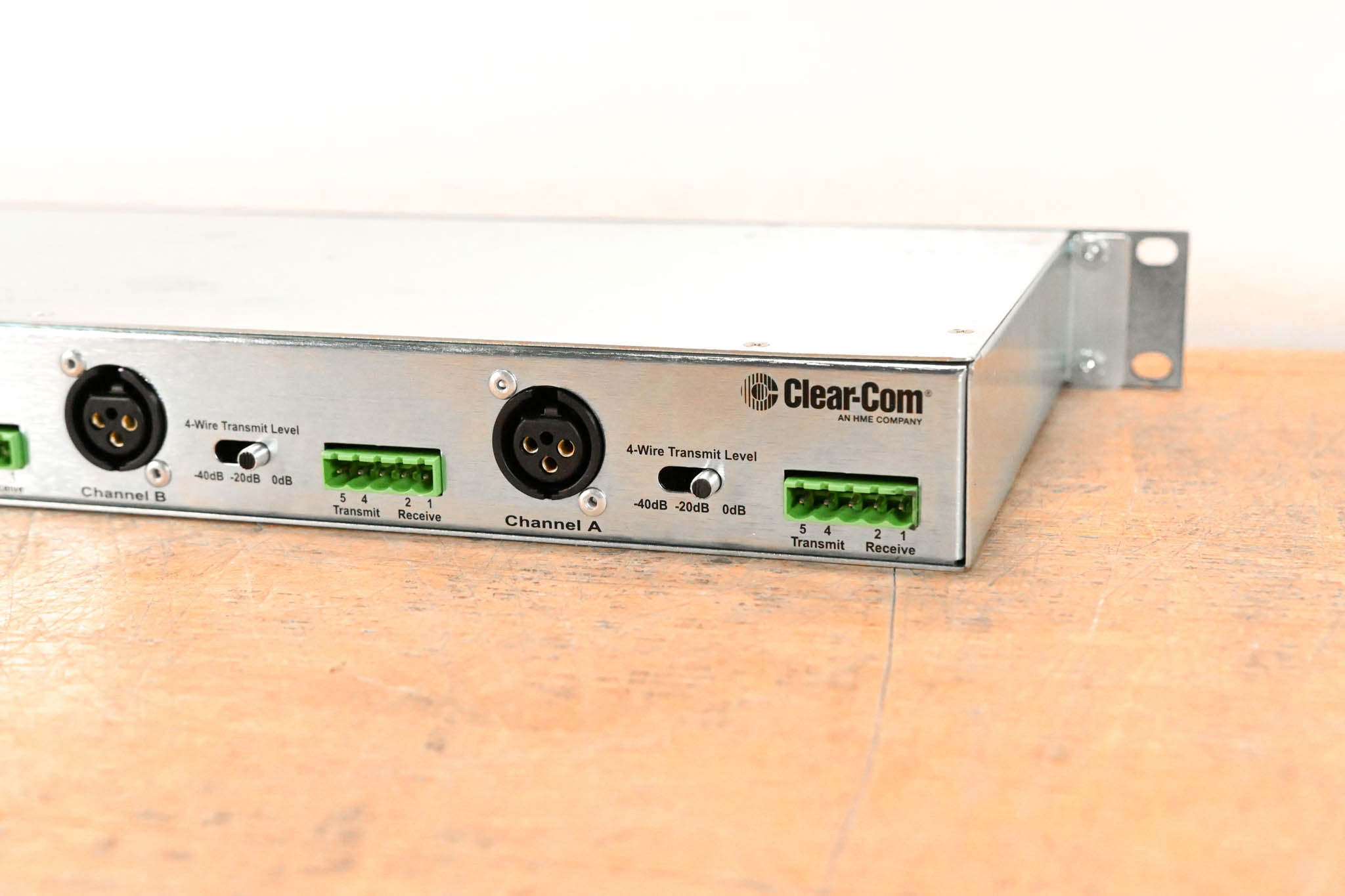 Clear-Com IF4W4 Encore 4-Channel 4-Wire to Partyline Interface