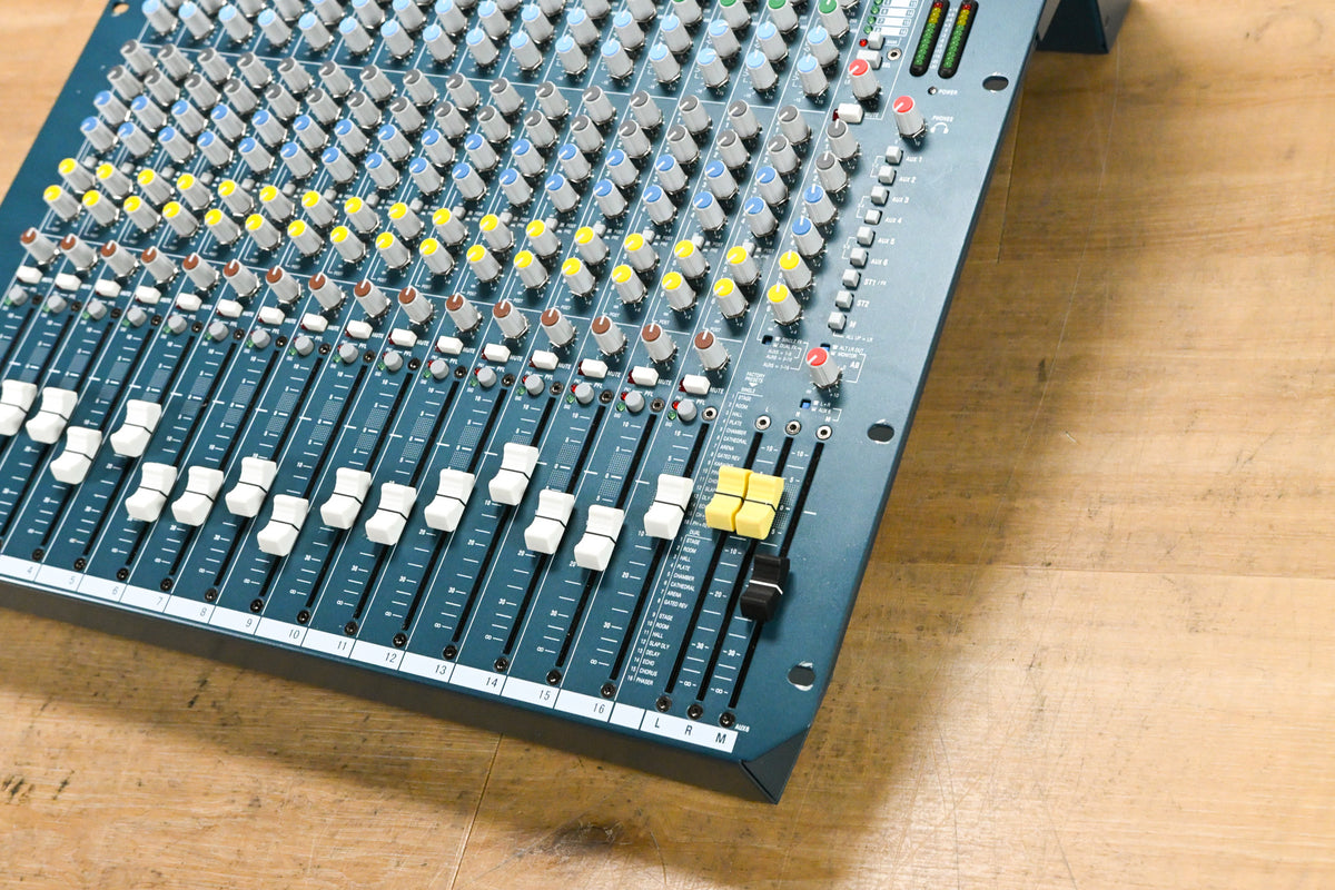 Allen & Heath MixWizard WZ3 16:2 16-Channel Analog Mixer