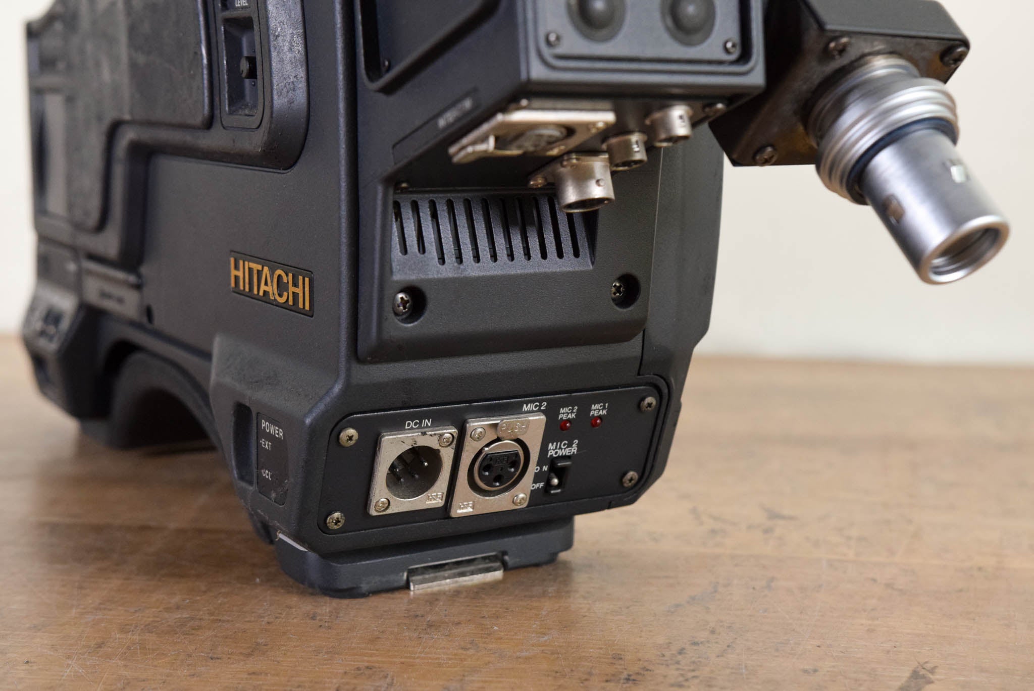 Hitachi Z-4000W CCD Camcorder with CX-Z3A Triax Adapter