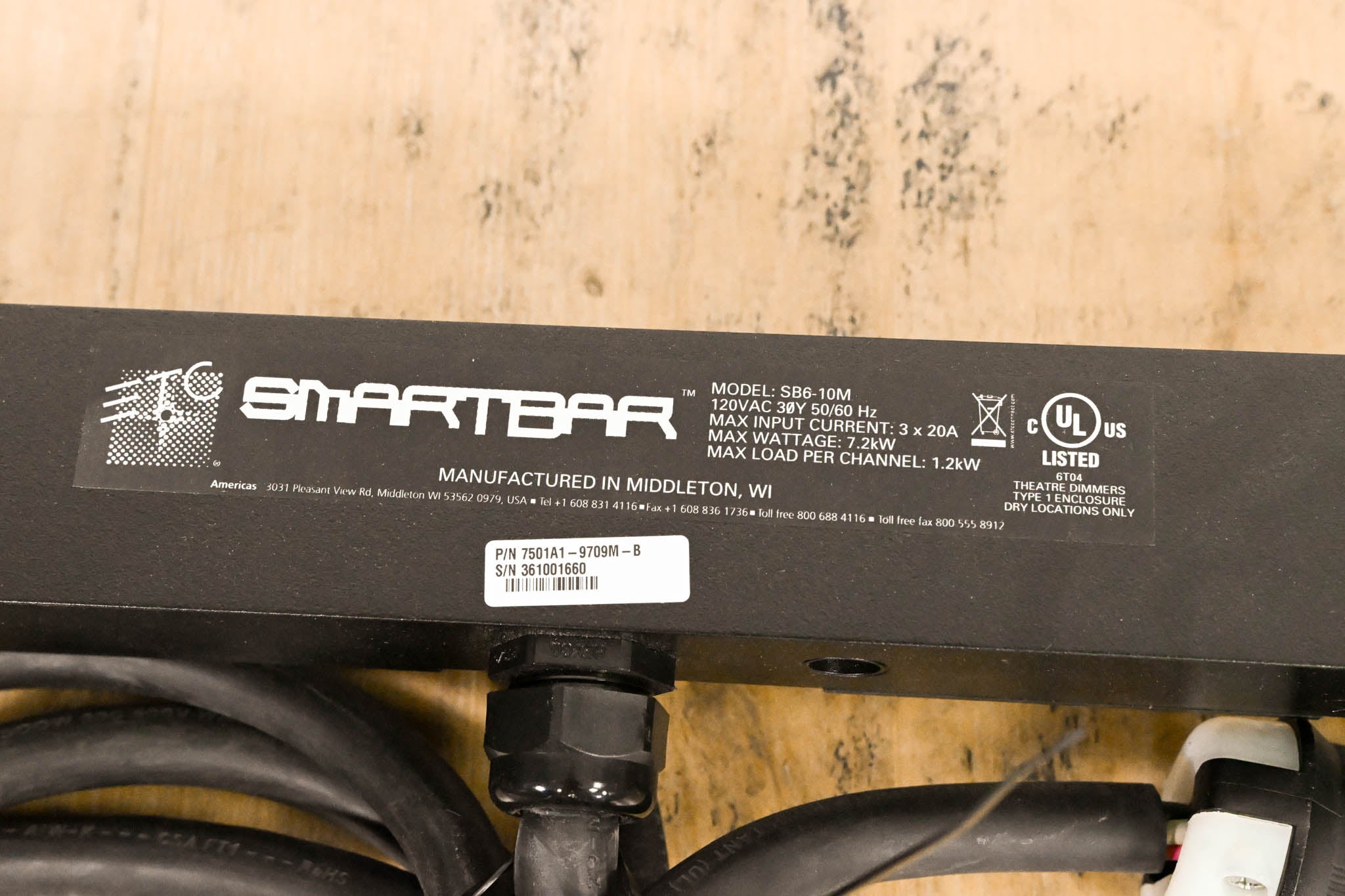ETC SB6-10M 6 x 10A (1200W) SmartBar with Stage Pin Connectors