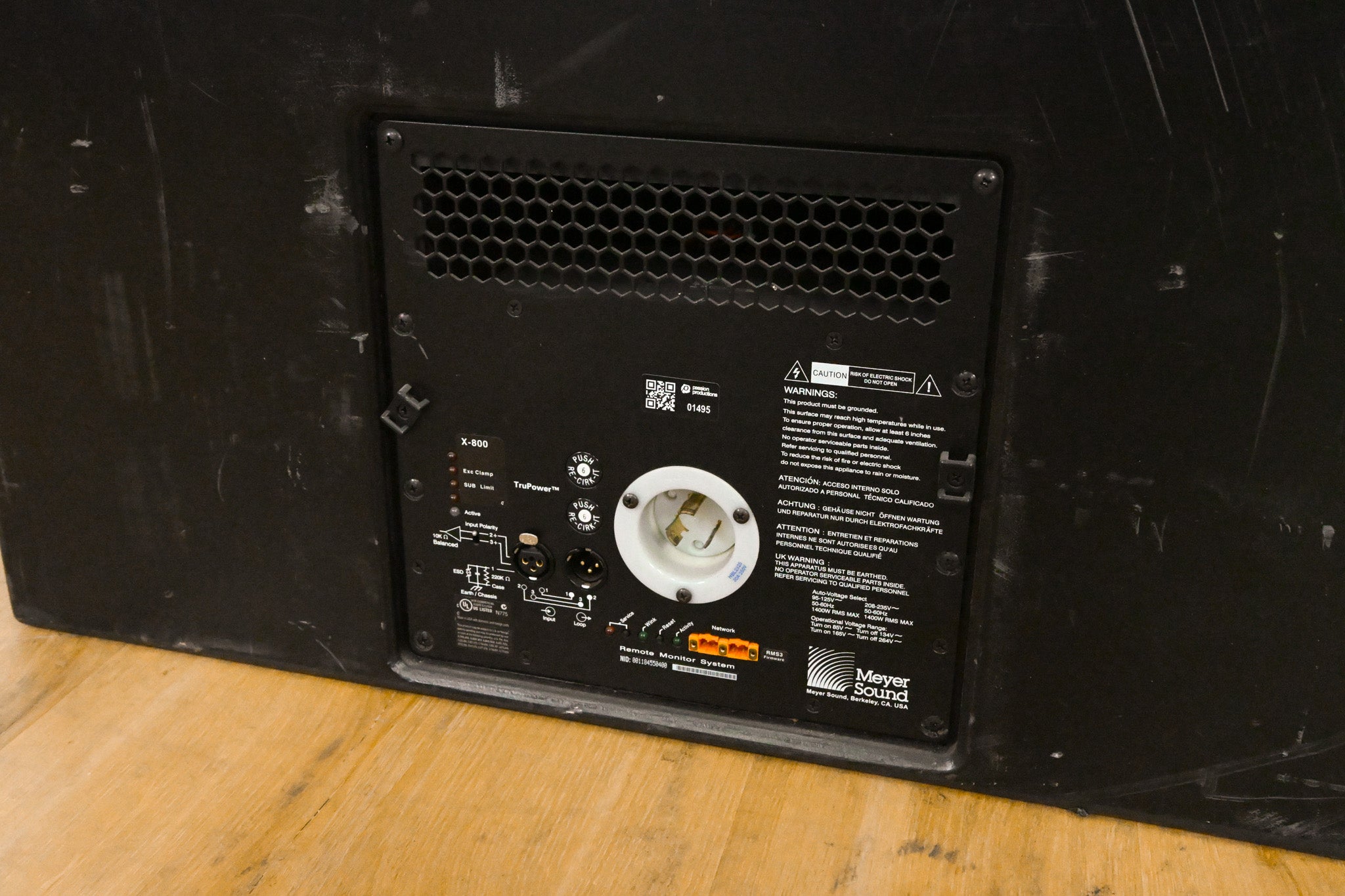 Meyer Sound X-800 Dual 18" Powered Studio Subwoofer