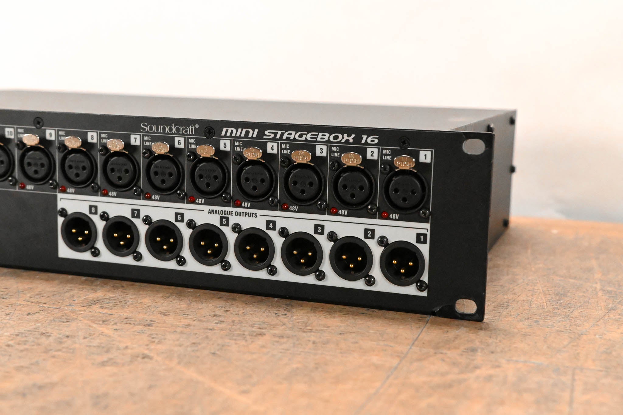 Soundcraft Mini Stagebox 16 Cat 5 16-CH Digital Stagebox with MADI Card