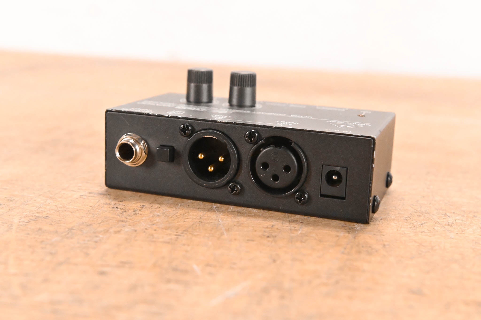 Behringer MicroMON MA400 Monitor Headphone Amplifier (NO POWER SUPPLY)