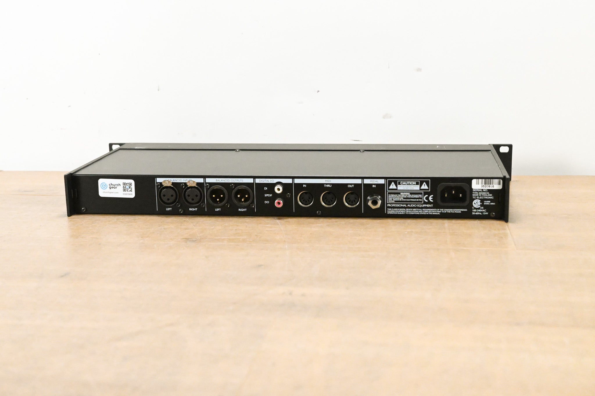 TC Electronic M-ONE XL Dual-Engine Effects Processor