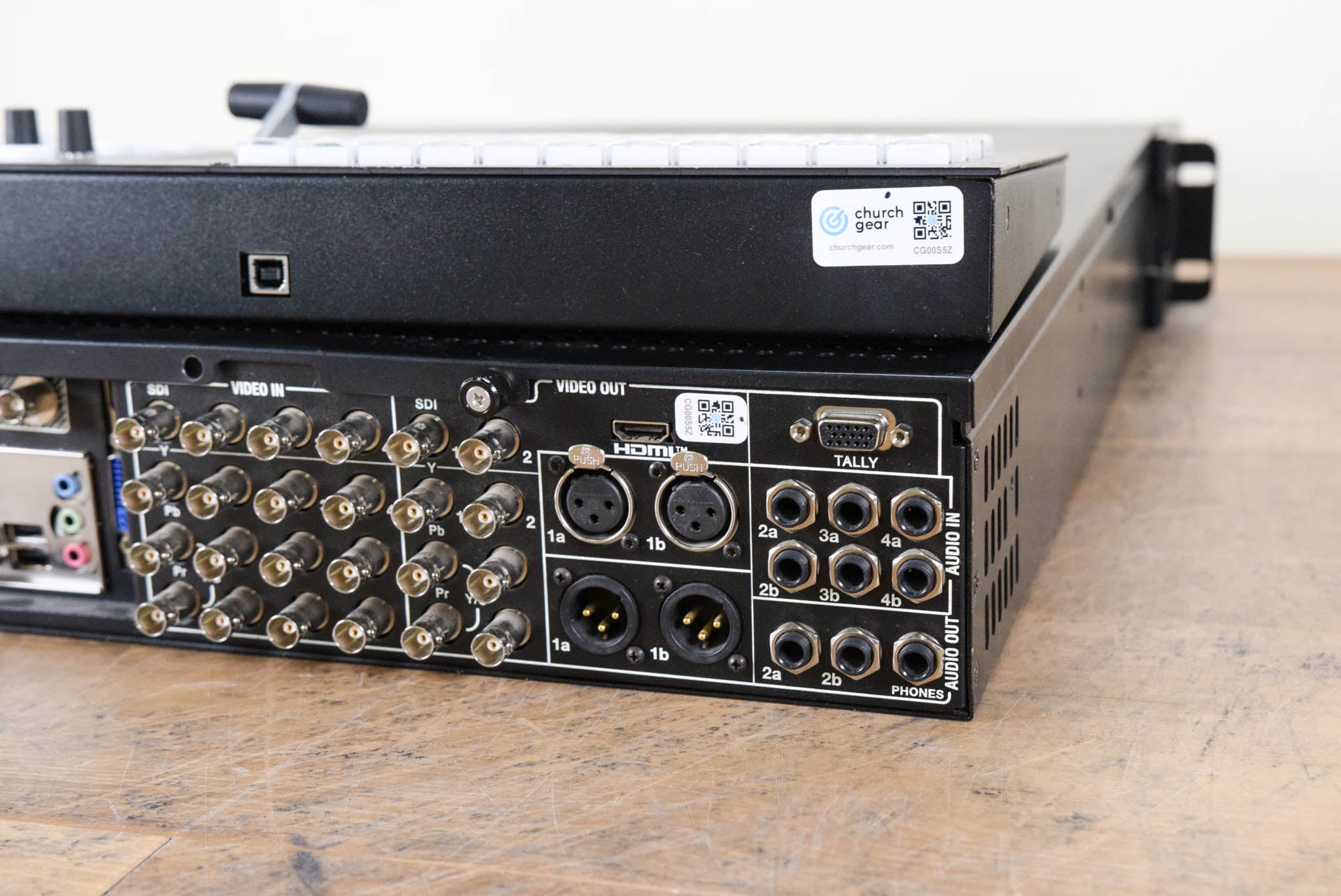 NewTek (Vizrt) TriCaster TCXD455 Video Switcher w/ TCXD455 CS