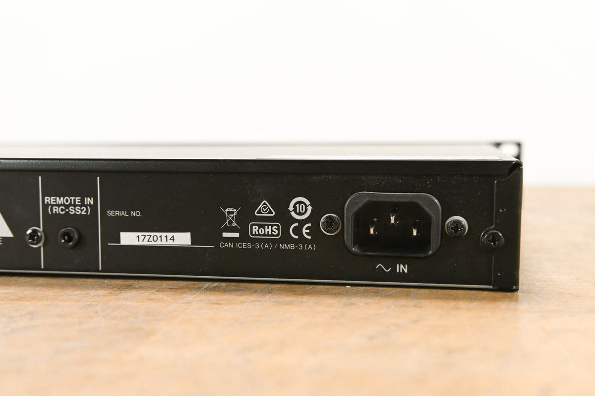 TASCAM SS-R100 Solid State Digital Audio Recorder