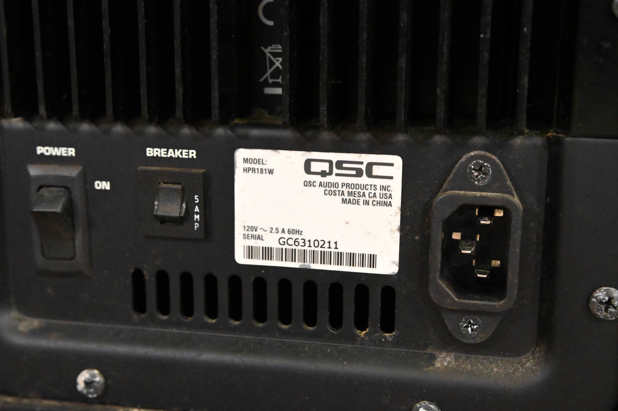 QSC HPR181W 18" Powered Subwoofer